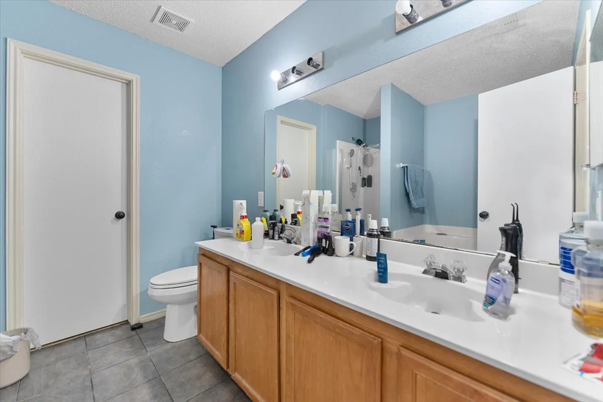Single Family Residence For Rent in Collin County , 5401 Pandale Valley Drive, Mc Kinney, Texas 75071, 4 Bedroom, 3 Bathroom, 2 Garage spaces, 2,908 Sqft, built in 2003, mls#21297164, Real Estate Agent in Mc Kinney, Homes For Rent in Collin county, Homes For Rent in Mc Kinney, Realtor in Mc Kinney Texas, Real Estate Brokerage Independent Realty Texas, Luminita Cordes Realtor
