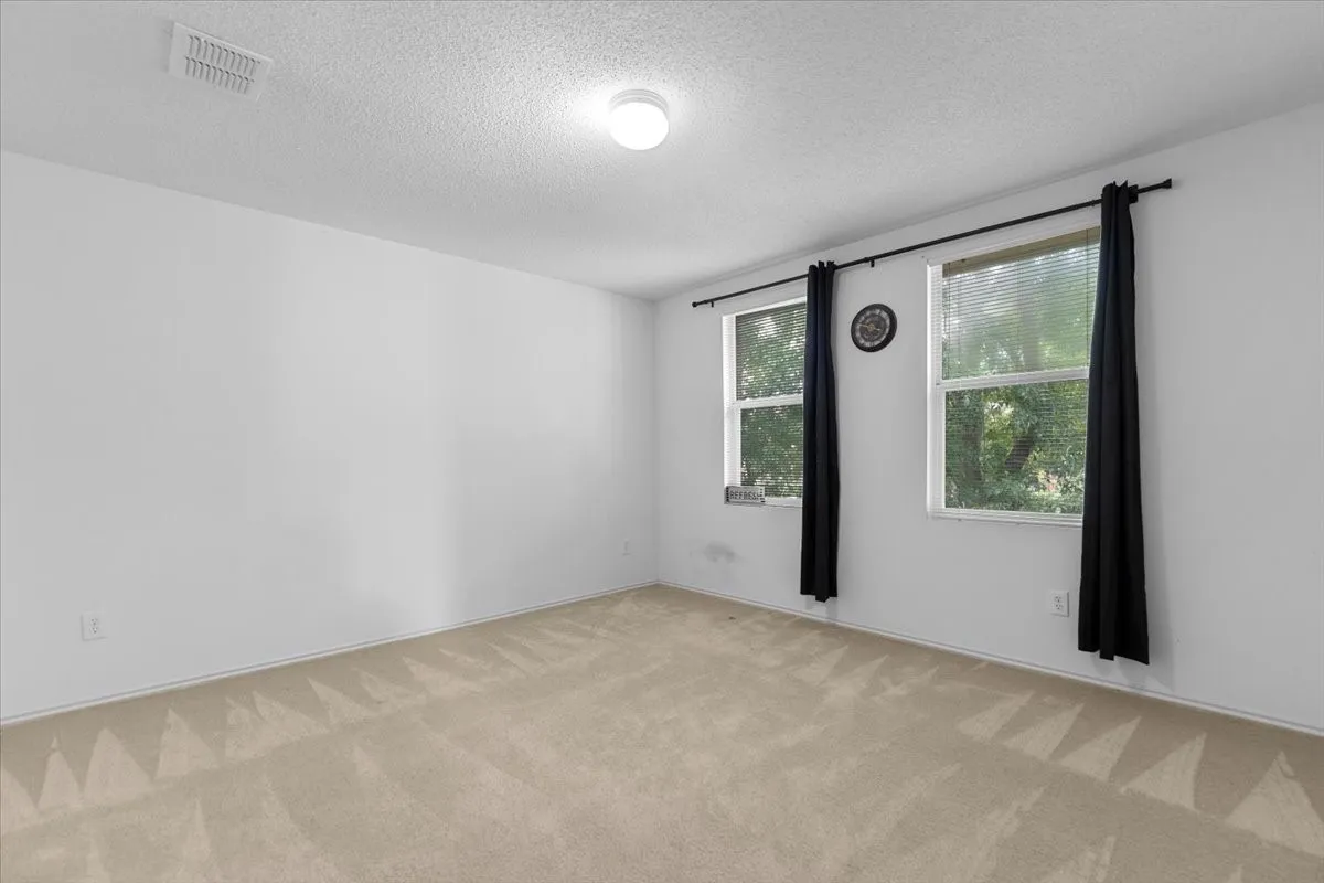 Single Family Residence For Rent in Collin County , 5401 Pandale Valley Drive, Mc Kinney, Texas 75071, 4 Bedroom, 3 Bathroom, 2 Garage spaces, 2,908 Sqft, built in 2003, mls#21297164, Real Estate Agent in Mc Kinney, Homes For Rent in Collin county, Homes For Rent in Mc Kinney, Realtor in Mc Kinney Texas, Real Estate Brokerage Independent Realty Texas, Luminita Cordes Realtor