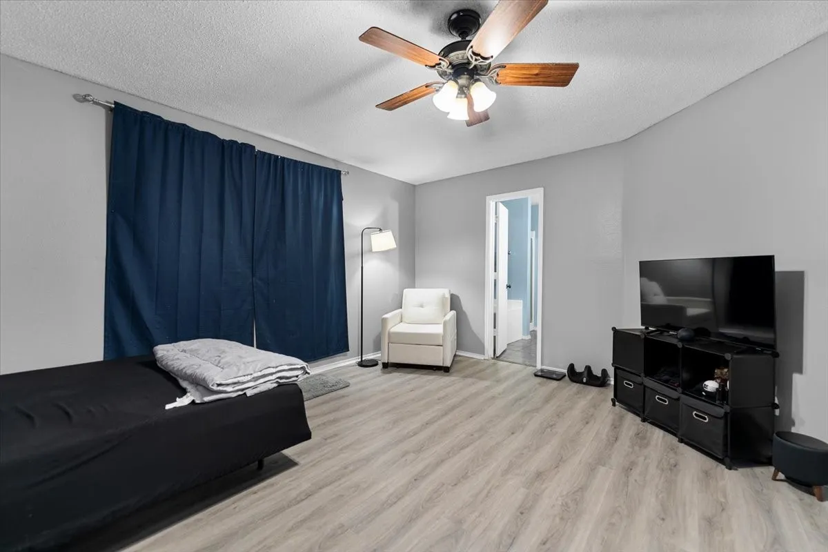 Single Family Residence For Rent in Collin County , 5401 Pandale Valley Drive, Mc Kinney, Texas 75071, 4 Bedroom, 3 Bathroom, 2 Garage spaces, 2,908 Sqft, built in 2003, mls#21297164, Real Estate Agent in Mc Kinney, Homes For Rent in Collin county, Homes For Rent in Mc Kinney, Realtor in Mc Kinney Texas, Real Estate Brokerage Independent Realty Texas, Luminita Cordes Realtor
