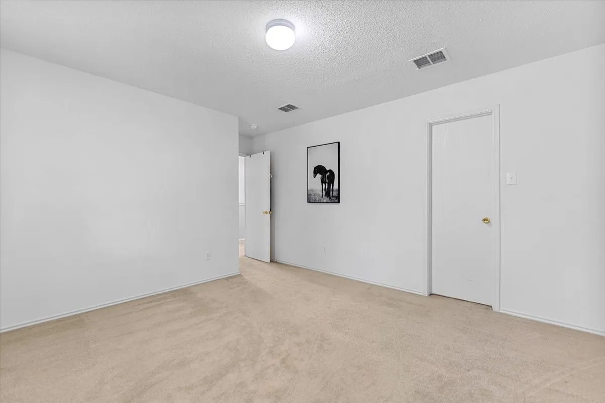 Single Family Residence For Rent in Collin County , 5401 Pandale Valley Drive, Mc Kinney, Texas 75071, 4 Bedroom, 3 Bathroom, 2 Garage spaces, 2,908 Sqft, built in 2003, mls#21297164, Real Estate Agent in Mc Kinney, Homes For Rent in Collin county, Homes For Rent in Mc Kinney, Realtor in Mc Kinney Texas, Real Estate Brokerage Independent Realty Texas, Luminita Cordes Realtor