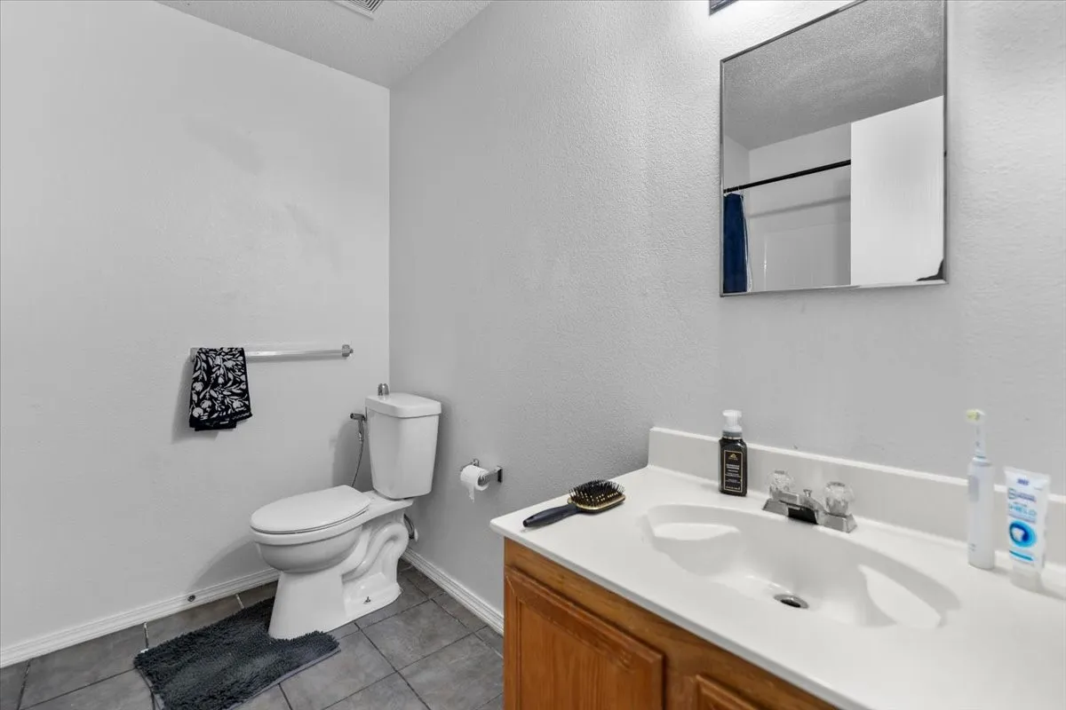 Single Family Residence For Rent in Collin County , 5401 Pandale Valley Drive, Mc Kinney, Texas 75071, 4 Bedroom, 3 Bathroom, 2 Garage spaces, 2,908 Sqft, built in 2003, mls#21297164, Real Estate Agent in Mc Kinney, Homes For Rent in Collin county, Homes For Rent in Mc Kinney, Realtor in Mc Kinney Texas, Real Estate Brokerage Independent Realty Texas, Luminita Cordes Realtor