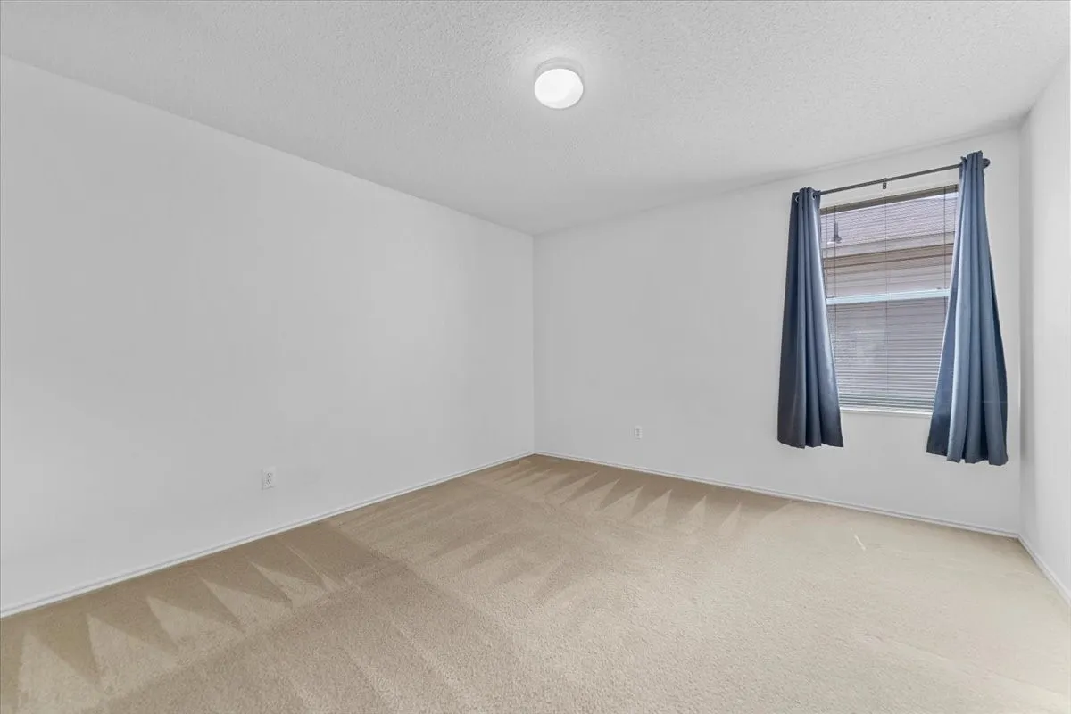 Single Family Residence For Rent in Collin County , 5401 Pandale Valley Drive, Mc Kinney, Texas 75071, 4 Bedroom, 3 Bathroom, 2 Garage spaces, 2,908 Sqft, built in 2003, mls#21297164, Real Estate Agent in Mc Kinney, Homes For Rent in Collin county, Homes For Rent in Mc Kinney, Realtor in Mc Kinney Texas, Real Estate Brokerage Independent Realty Texas, Luminita Cordes Realtor