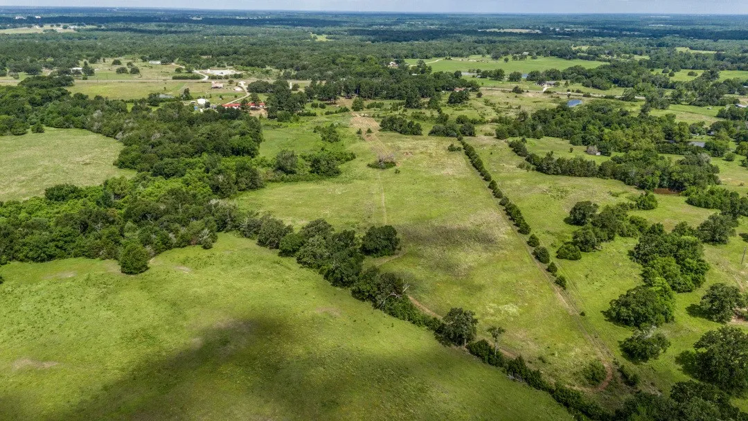 Single Family Residence For Sale in Freestone County , 683 US Highway 84 W, Teague, Texas 75860, 4 Bedrooms, 2 Bathrooms, Garage spaces, 2,304 Sqft, built in 1972, Price $539,999, mls#21301469, Real Estate Agent in Teague, Homes For Sale in Freestone county, Homes For Sale in Teague, Realtor in Teague Texas, Real Estate Brokerage Independent Realty Texas, Luminita Cordes Realtor