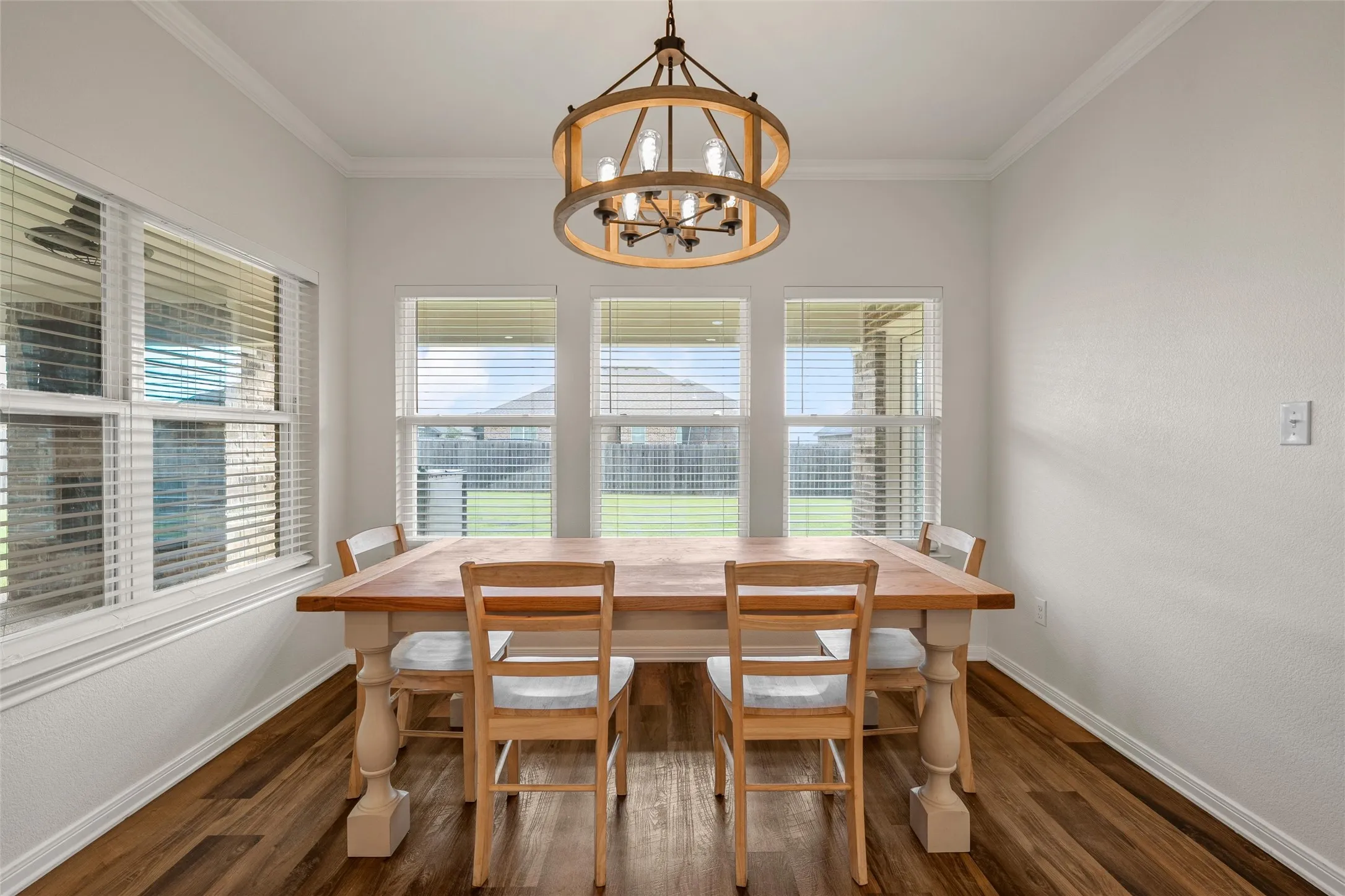 Single Family Residence For Sale in Mc Lennan County , 395 Cavitt Court, Robinson, Texas 76706, 4 Bedroom, 2 Bathroom, 2 Garage spaces, 2,029 Sqft, built in 2019, mls#21295028, Real Estate Agent in Robinson, Homes For Sale in Mc Lennan county, Homes For Sale in Robinson, Realtor in Robinson Texas, Real Estate Brokerage Independent Realty Texas, Luminita Cordes Realtor