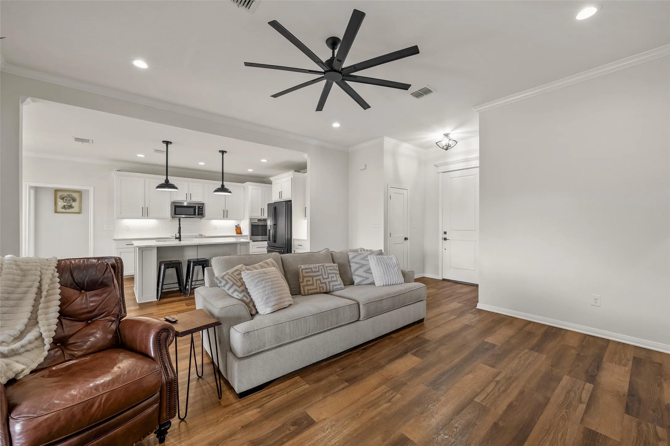 Single Family Residence For Sale in Mc Lennan County , 395 Cavitt Court, Robinson, Texas 76706, 4 Bedroom, 2 Bathroom, 2 Garage spaces, 2,029 Sqft, built in 2019, mls#21295028, Real Estate Agent in Robinson, Homes For Sale in Mc Lennan county, Homes For Sale in Robinson, Realtor in Robinson Texas, Real Estate Brokerage Independent Realty Texas, Luminita Cordes Realtor