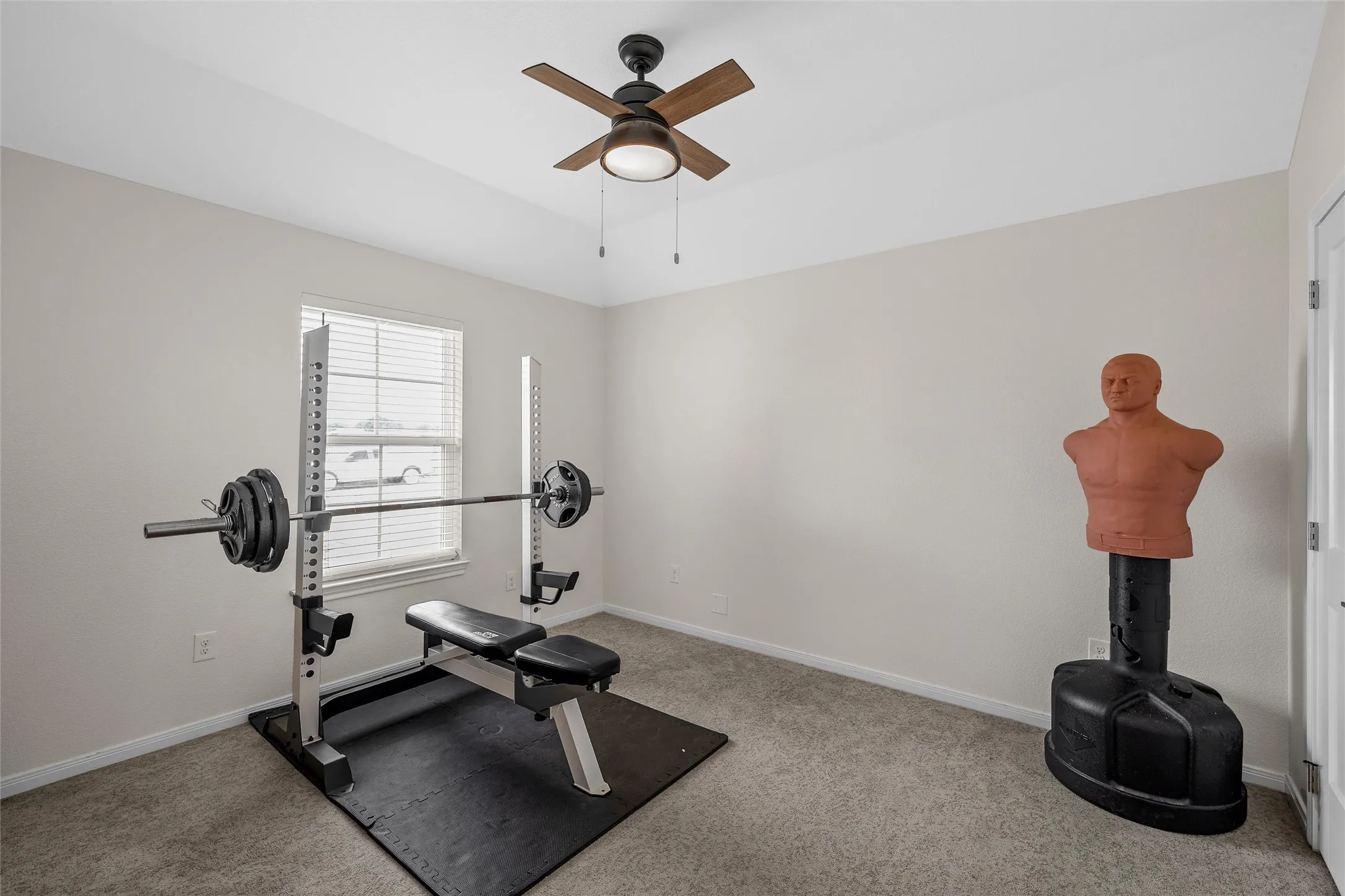Single Family Residence For Sale in Mc Lennan County , 395 Cavitt Court, Robinson, Texas 76706, 4 Bedroom, 2 Bathroom, 2 Garage spaces, 2,029 Sqft, built in 2019, mls#21295028, Real Estate Agent in Robinson, Homes For Sale in Mc Lennan county, Homes For Sale in Robinson, Realtor in Robinson Texas, Real Estate Brokerage Independent Realty Texas, Luminita Cordes Realtor