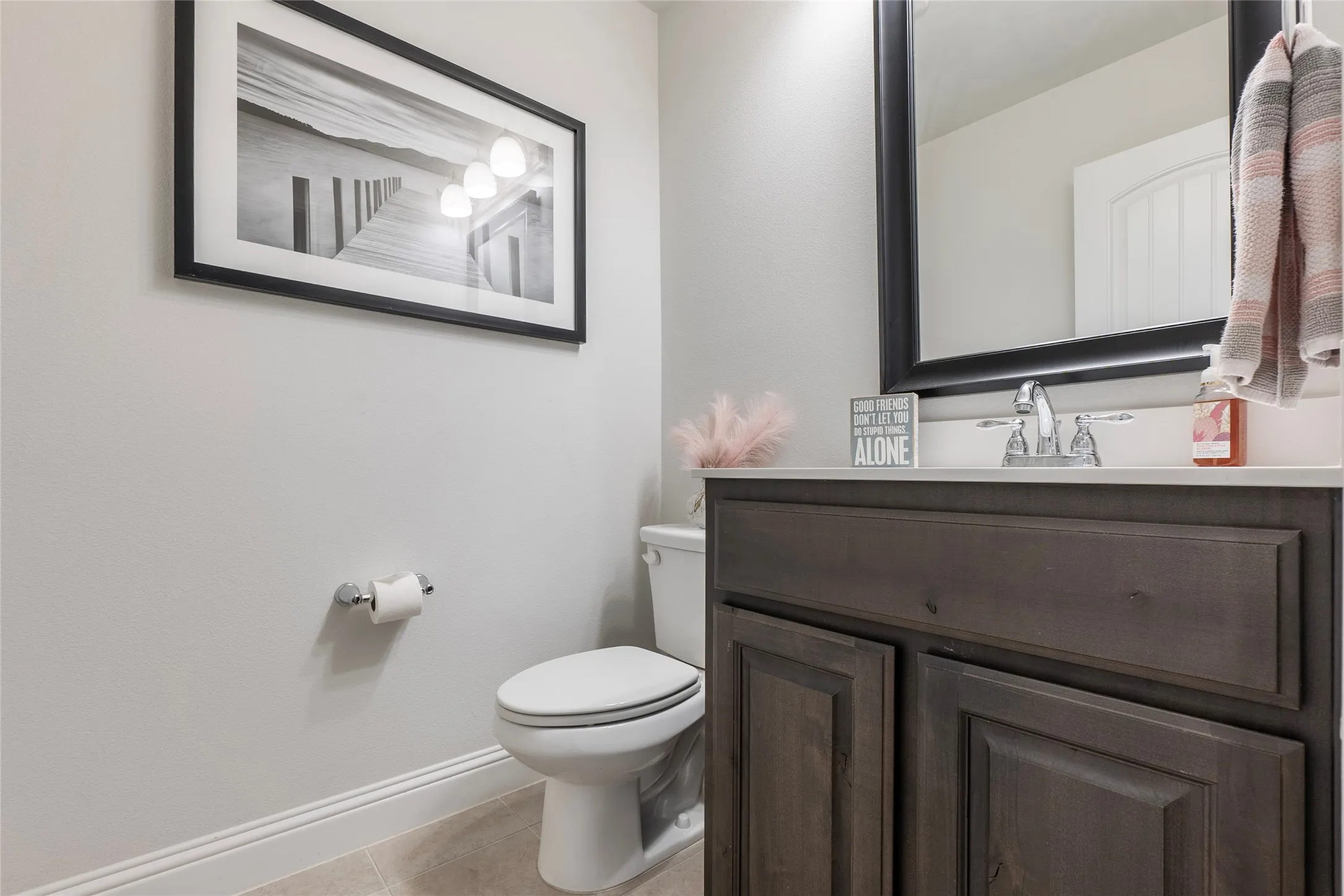 Hall powder bath UP