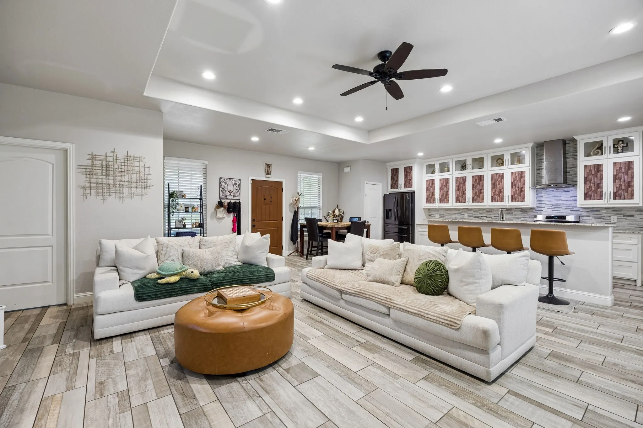 Single Family Residence For Sale in Dallas County , 1409 Powell Road, Mesquite, Texas 75149, 3 Bedroom, 2 Bathroom, 1 Garage spaces, 1,764 Sqft, built in 2020, mls#21301310, Real Estate Agent in Mesquite, Homes For Sale in Dallas county, Homes For Sale in Mesquite, Realtor in Mesquite Texas, Real Estate Brokerage Independent Realty Texas, Luminita Cordes Realtor