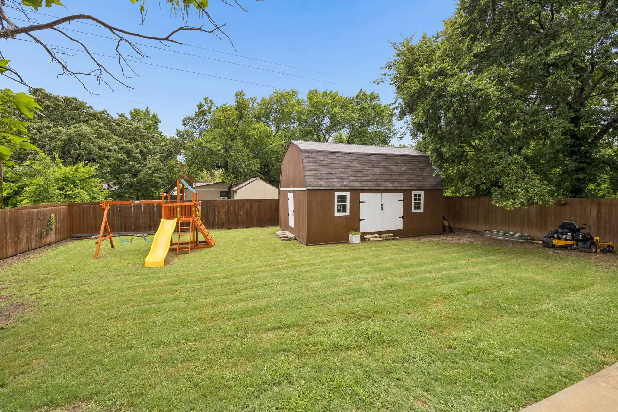 Single Family Residence For Sale in Dallas County , 1409 Powell Road, Mesquite, Texas 75149, 3 Bedroom, 2 Bathroom, 1 Garage spaces, 1,764 Sqft, built in 2020, mls#21301310, Real Estate Agent in Mesquite, Homes For Sale in Dallas county, Homes For Sale in Mesquite, Realtor in Mesquite Texas, Real Estate Brokerage Independent Realty Texas, Luminita Cordes Realtor