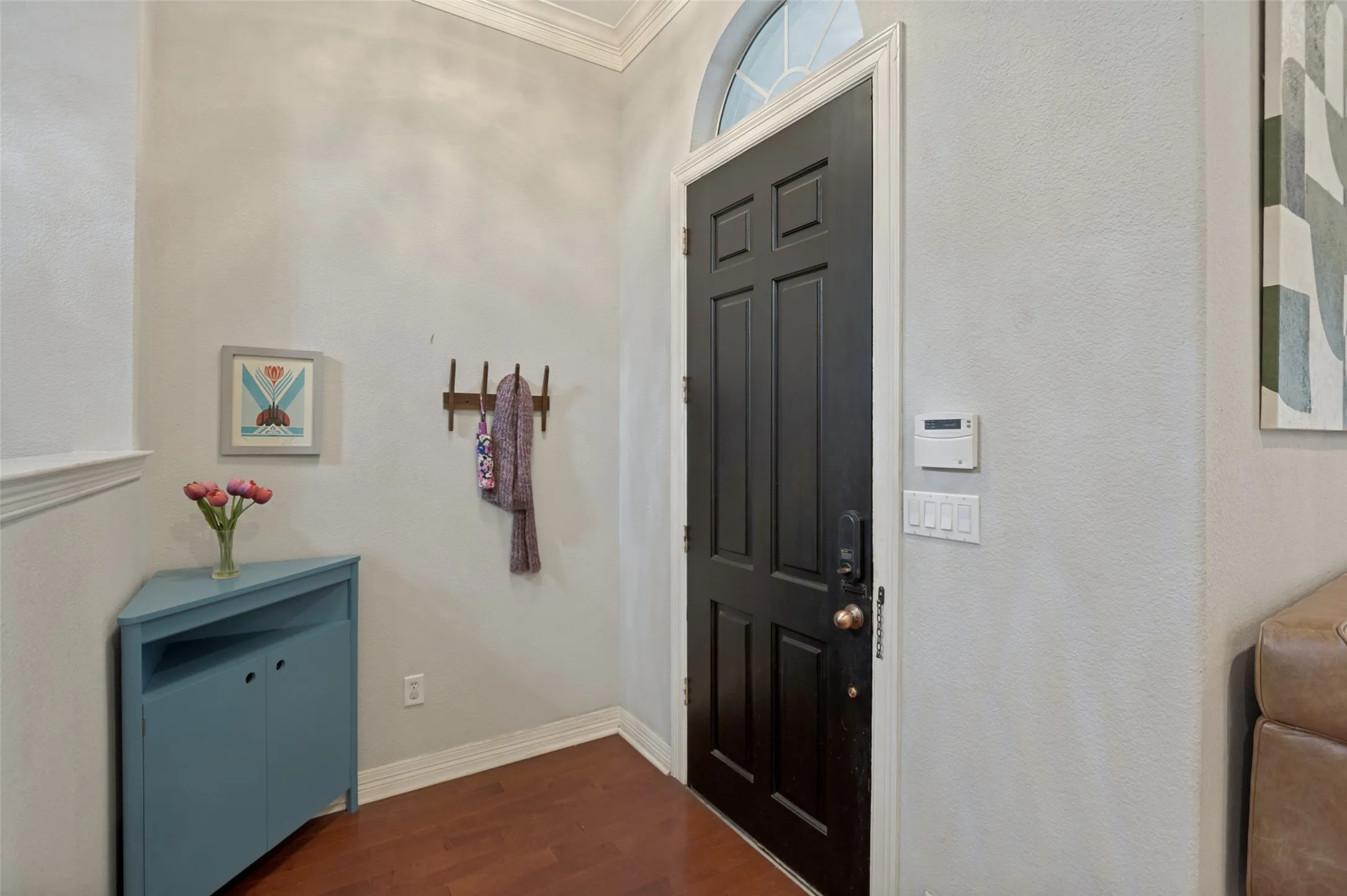 Condominium For Sale in Dallas County , 2205 Canton Street 105, Dallas, Texas 75201, 3 Bedroom, 4 Bathroom, 2 Garage spaces, 3,020 Sqft, built in 2001, mls#21301234, Real Estate Agent in Dallas, Homes For Sale in Dallas county, Homes For Sale in Dallas, Realtor in Dallas Texas, Real Estate Brokerage Independent Realty Texas, Luminita Cordes Realtor