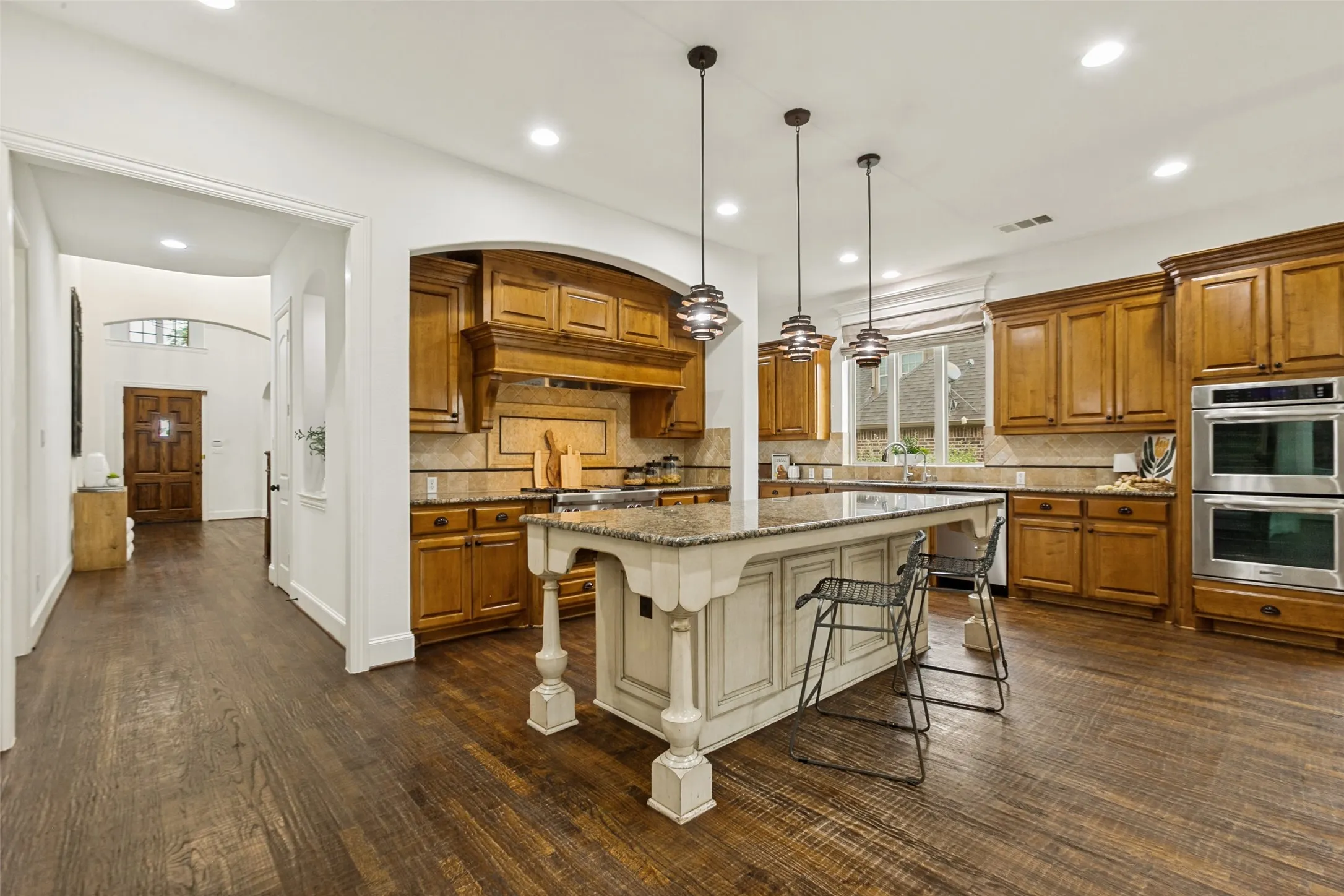 Single Family Residence For Sale in Collin County , 4080 Chimney Rock Drive, Prosper, Texas 75078, 5 Bedroom, 6 Bathroom, 3 Garage spaces, 5,193 Sqft, built in 2009, mls#21301326, Real Estate Agent in Prosper, Homes For Sale in Collin county, Homes For Sale in Prosper, Realtor in Prosper Texas, Real Estate Brokerage Independent Realty Texas, Luminita Cordes Realtor