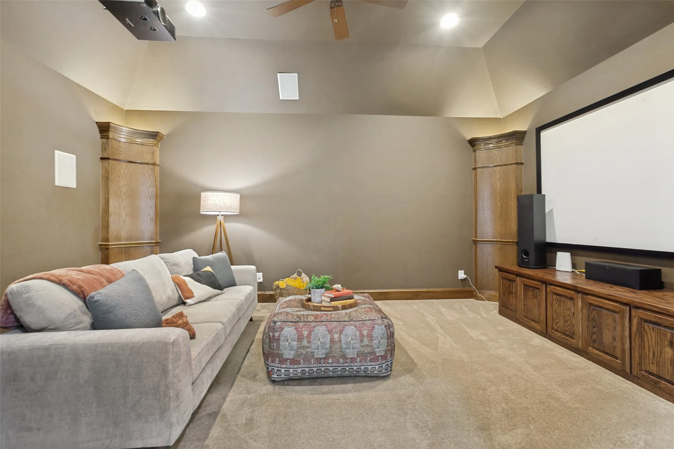 Single Family Residence For Sale in Collin County , 4080 Chimney Rock Drive, Prosper, Texas 75078, 5 Bedroom, 6 Bathroom, 3 Garage spaces, 5,193 Sqft, built in 2009, mls#21301326, Real Estate Agent in Prosper, Homes For Sale in Collin county, Homes For Sale in Prosper, Realtor in Prosper Texas, Real Estate Brokerage Independent Realty Texas, Luminita Cordes Realtor