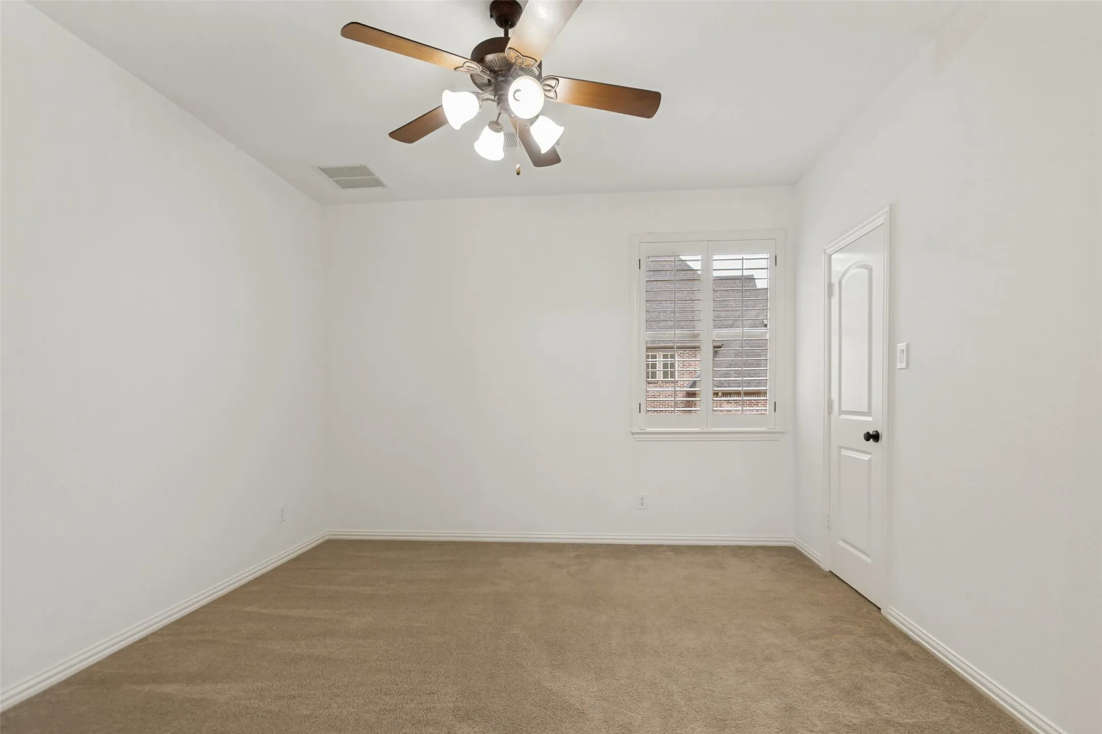 Single Family Residence For Sale in Collin County , 4080 Chimney Rock Drive, Prosper, Texas 75078, 5 Bedroom, 6 Bathroom, 3 Garage spaces, 5,193 Sqft, built in 2009, mls#21301326, Real Estate Agent in Prosper, Homes For Sale in Collin county, Homes For Sale in Prosper, Realtor in Prosper Texas, Real Estate Brokerage Independent Realty Texas, Luminita Cordes Realtor