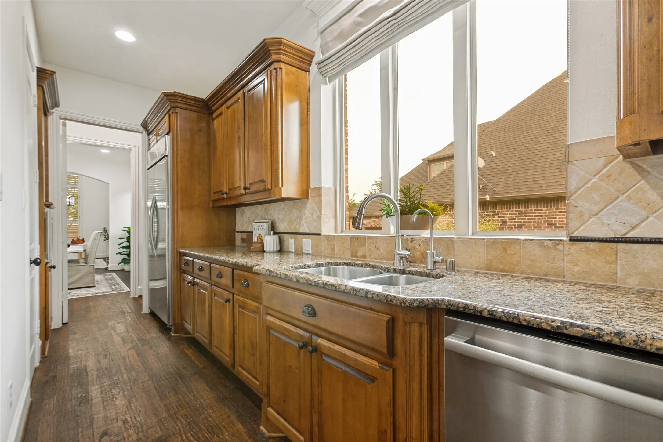 Single Family Residence For Sale in Collin County , 4080 Chimney Rock Drive, Prosper, Texas 75078, 5 Bedroom, 6 Bathroom, 3 Garage spaces, 5,193 Sqft, built in 2009, mls#21301326, Real Estate Agent in Prosper, Homes For Sale in Collin county, Homes For Sale in Prosper, Realtor in Prosper Texas, Real Estate Brokerage Independent Realty Texas, Luminita Cordes Realtor