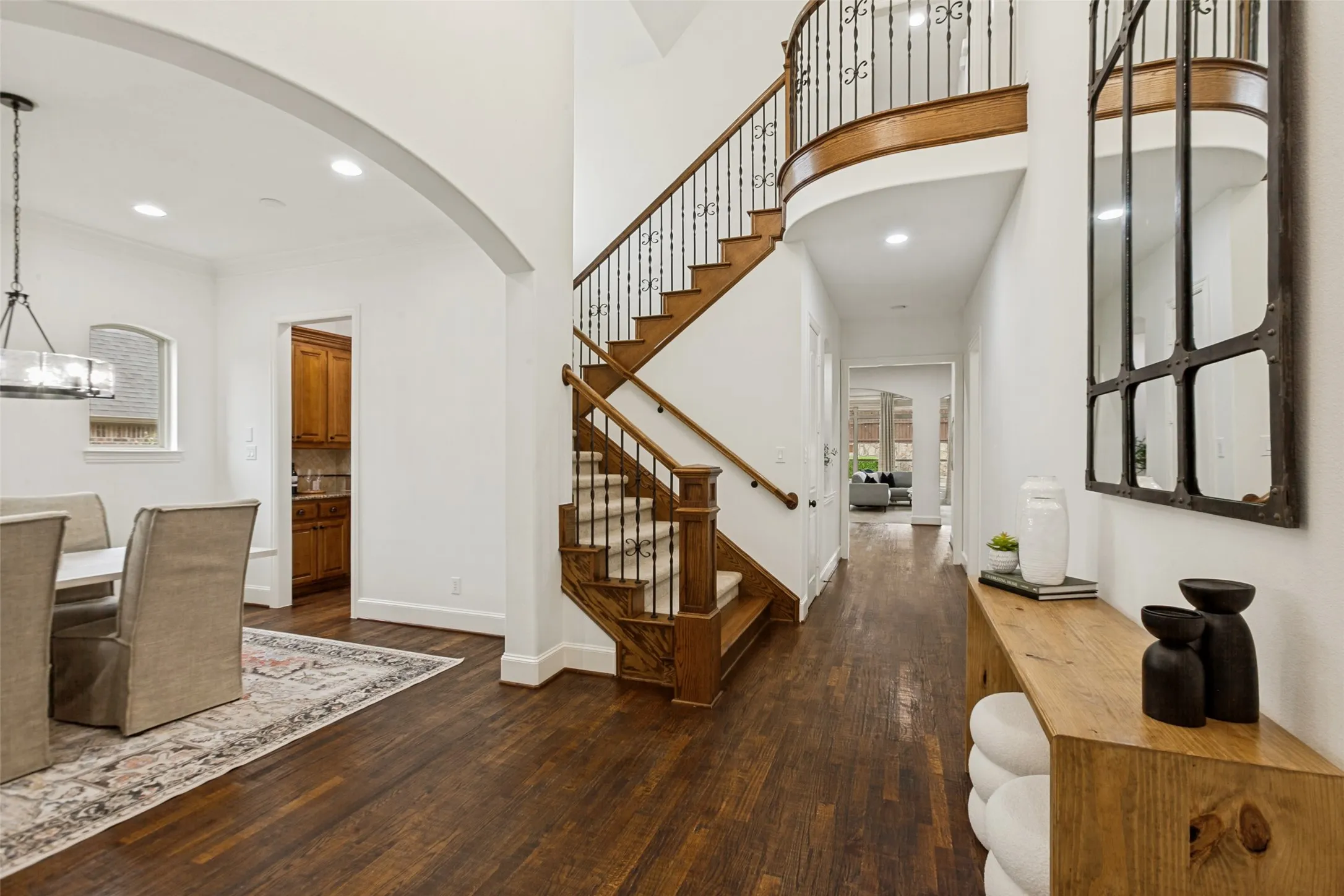 Single Family Residence For Sale in Collin County , 4080 Chimney Rock Drive, Prosper, Texas 75078, 5 Bedroom, 6 Bathroom, 3 Garage spaces, 5,193 Sqft, built in 2009, mls#21301326, Real Estate Agent in Prosper, Homes For Sale in Collin county, Homes For Sale in Prosper, Realtor in Prosper Texas, Real Estate Brokerage Independent Realty Texas, Luminita Cordes Realtor