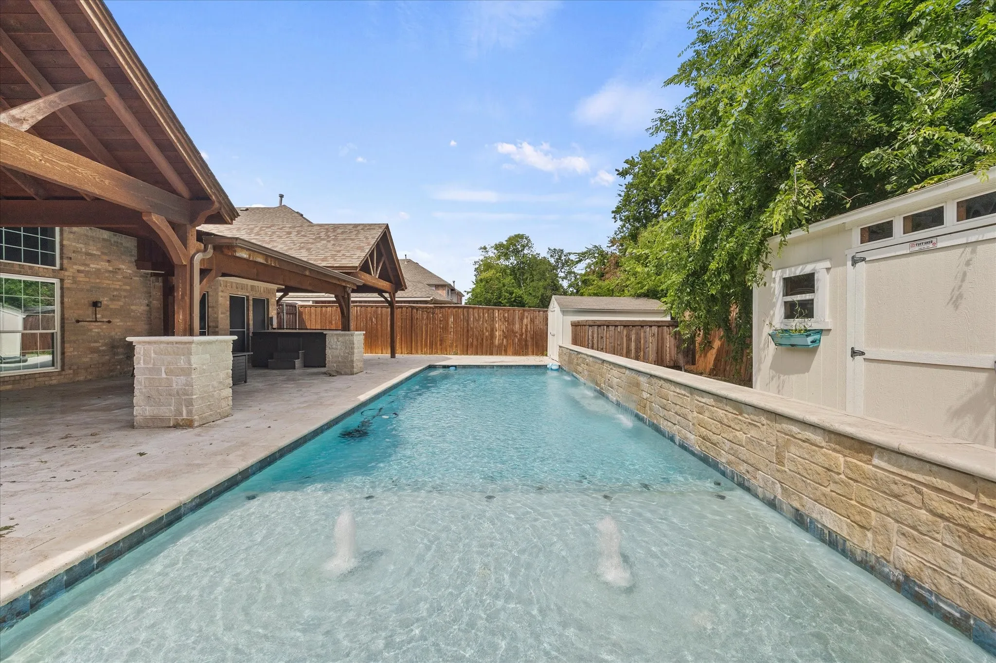 Single Family Residence For Sale in Dallas County , 9109 Hogan Drive, Rowlett, Texas 75089, 4 Bedroom, 3 Bathroom, 2 Garage spaces, 2,988 Sqft, built in 2002, mls#21301374, Real Estate Agent in Rowlett, Homes For Sale in Dallas county, Homes For Sale in Rowlett, Realtor in Rowlett Texas, Real Estate Brokerage Independent Realty Texas, Luminita Cordes Realtor