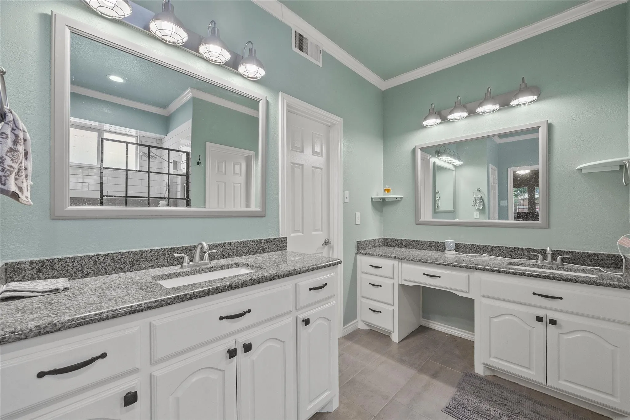 Single Family Residence For Sale in Dallas County , 9109 Hogan Drive, Rowlett, Texas 75089, 4 Bedroom, 3 Bathroom, 2 Garage spaces, 2,988 Sqft, built in 2002, mls#21301374, Real Estate Agent in Rowlett, Homes For Sale in Dallas county, Homes For Sale in Rowlett, Realtor in Rowlett Texas, Real Estate Brokerage Independent Realty Texas, Luminita Cordes Realtor
