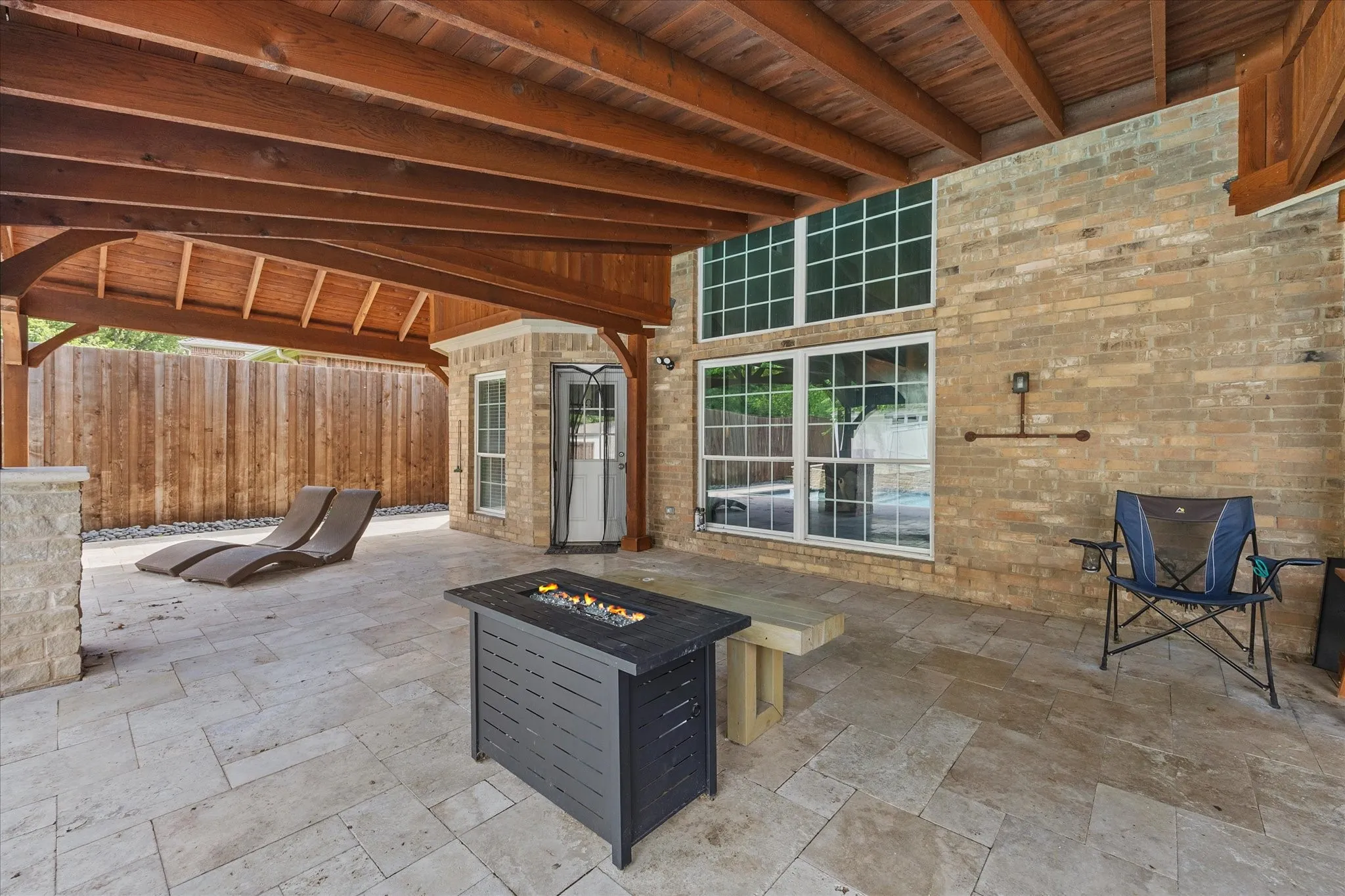 Single Family Residence For Sale in Dallas County , 9109 Hogan Drive, Rowlett, Texas 75089, 4 Bedroom, 3 Bathroom, 2 Garage spaces, 2,988 Sqft, built in 2002, mls#21301374, Real Estate Agent in Rowlett, Homes For Sale in Dallas county, Homes For Sale in Rowlett, Realtor in Rowlett Texas, Real Estate Brokerage Independent Realty Texas, Luminita Cordes Realtor