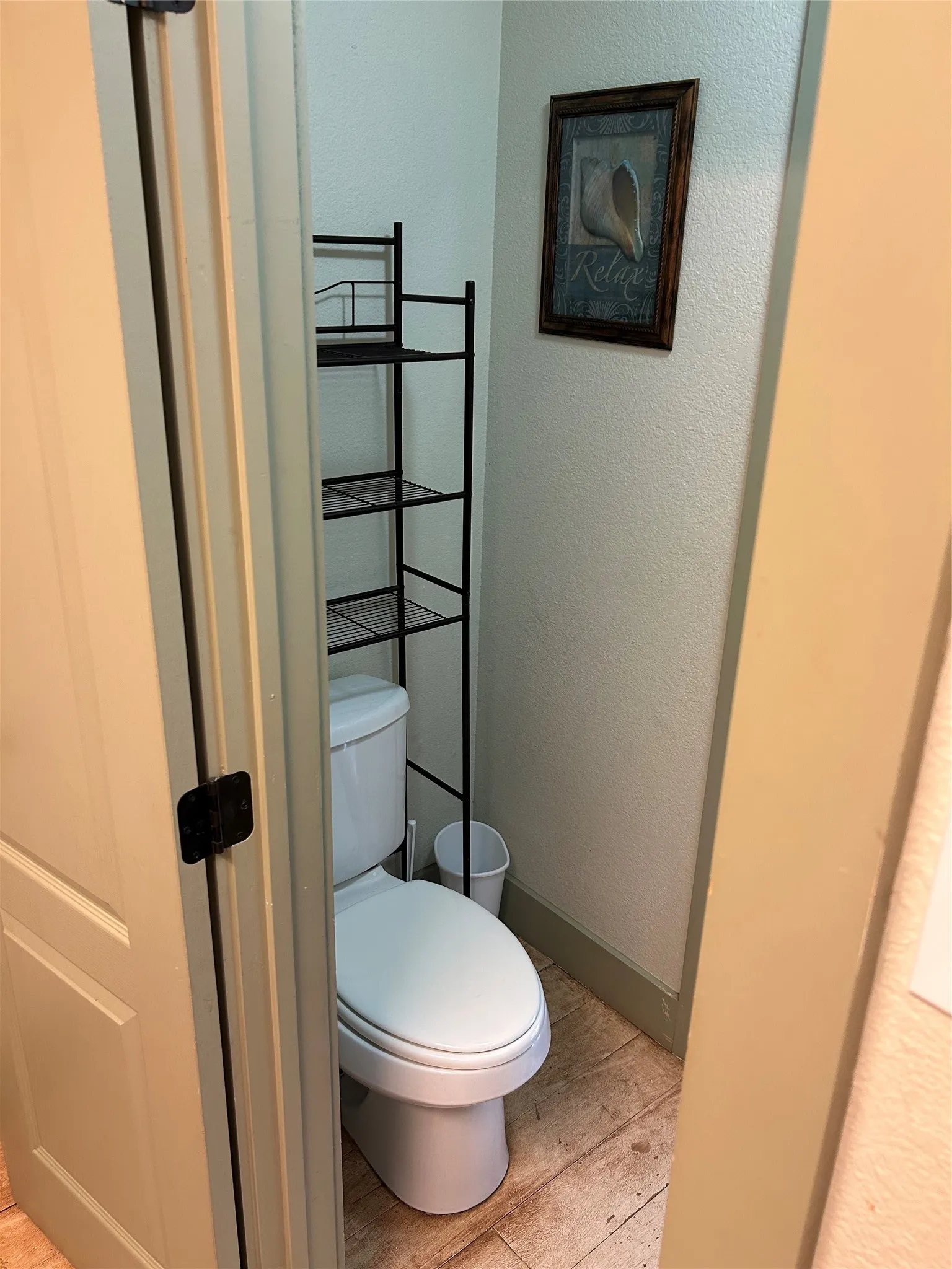 Single Family Residence For Sale in Young County , 731 Kentucky Street, Graham, Texas 76450, 3 Bedrooms, 4 Bathrooms, 2 Garage spaces, 1,208 Sqft, built in 1950, Price $325,000, mls#21301524, Real Estate Agent in Graham, Homes For Sale in Young county, Homes For Sale in Graham, Realtor in Graham Texas, Real Estate Brokerage Independent Realty Texas, Luminita Cordes Realtor