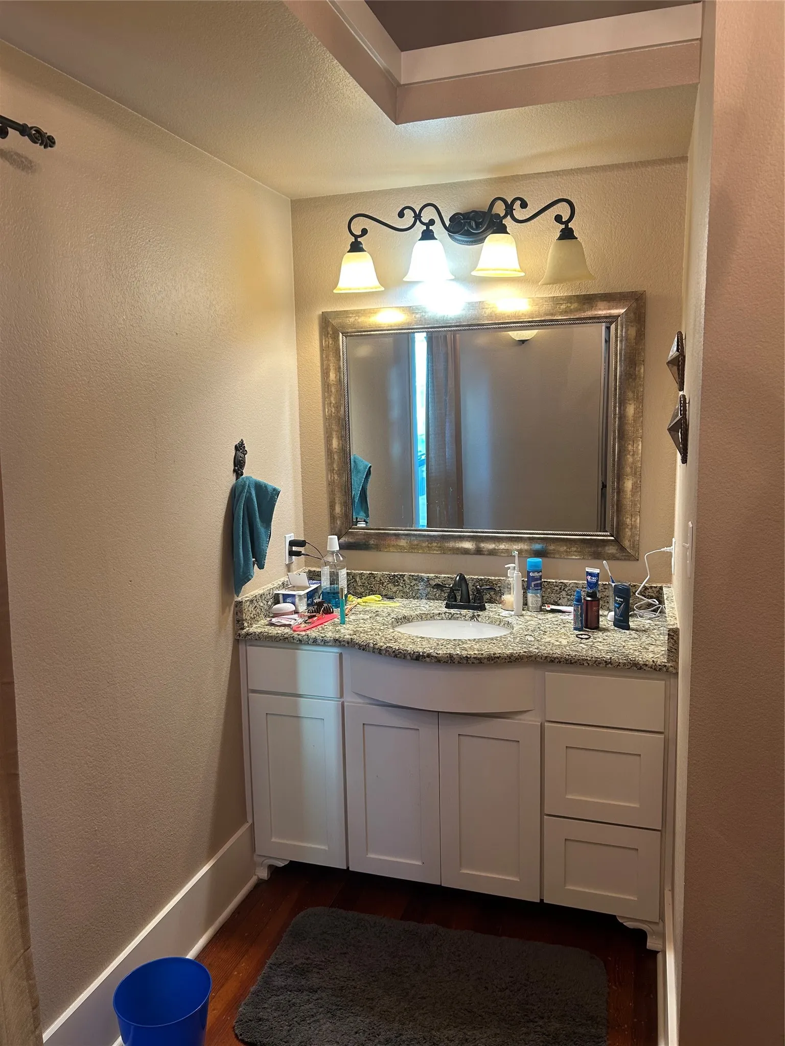Single Family Residence For Sale in Young County , 731 Kentucky Street, Graham, Texas 76450, 3 Bedrooms, 4 Bathrooms, 2 Garage spaces, 1,208 Sqft, built in 1950, Price $325,000, mls#21301524, Real Estate Agent in Graham, Homes For Sale in Young county, Homes For Sale in Graham, Realtor in Graham Texas, Real Estate Brokerage Independent Realty Texas, Luminita Cordes Realtor