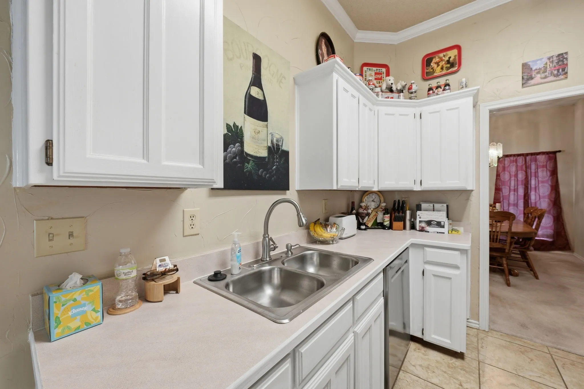 Single Family Residence For Sale in Tarrant County , 7600 Chapman Drive, North Richland Hills, Texas 76182, 4 Bedroom, 2 Bathroom, 2 Garage spaces, 2,311 Sqft, built in 1990, mls#21301527, Real Estate Agent in North Richland Hills, Homes For Sale in Tarrant county, Homes For Sale in North Richland Hills, Realtor in North Richland Hills Texas, Real Estate Brokerage Independent Realty Texas, Luminita Cordes Realtor