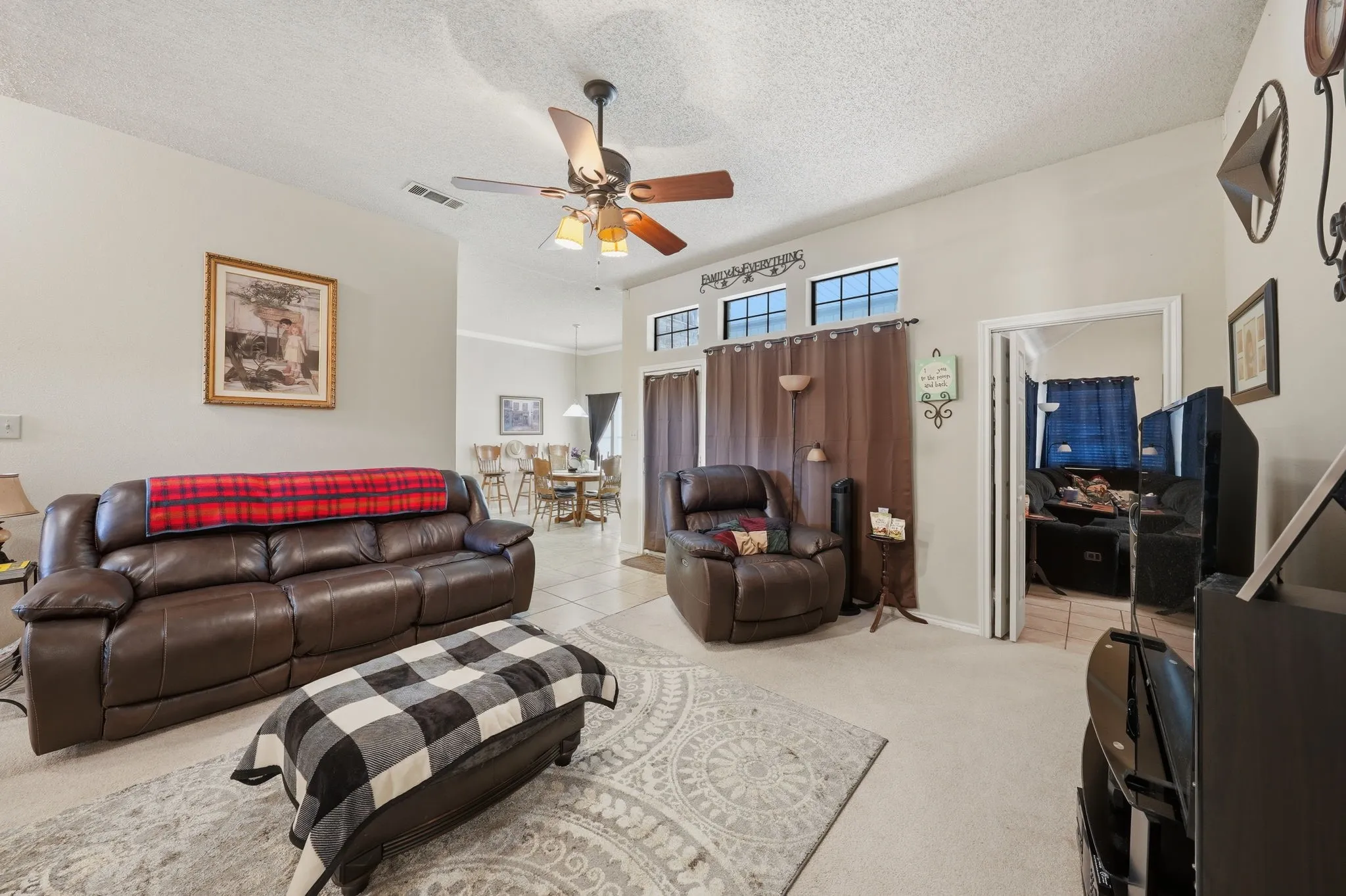 Single Family Residence For Sale in Tarrant County , 7600 Chapman Drive, North Richland Hills, Texas 76182, 4 Bedroom, 2 Bathroom, 2 Garage spaces, 2,311 Sqft, built in 1990, mls#21301527, Real Estate Agent in North Richland Hills, Homes For Sale in Tarrant county, Homes For Sale in North Richland Hills, Realtor in North Richland Hills Texas, Real Estate Brokerage Independent Realty Texas, Luminita Cordes Realtor