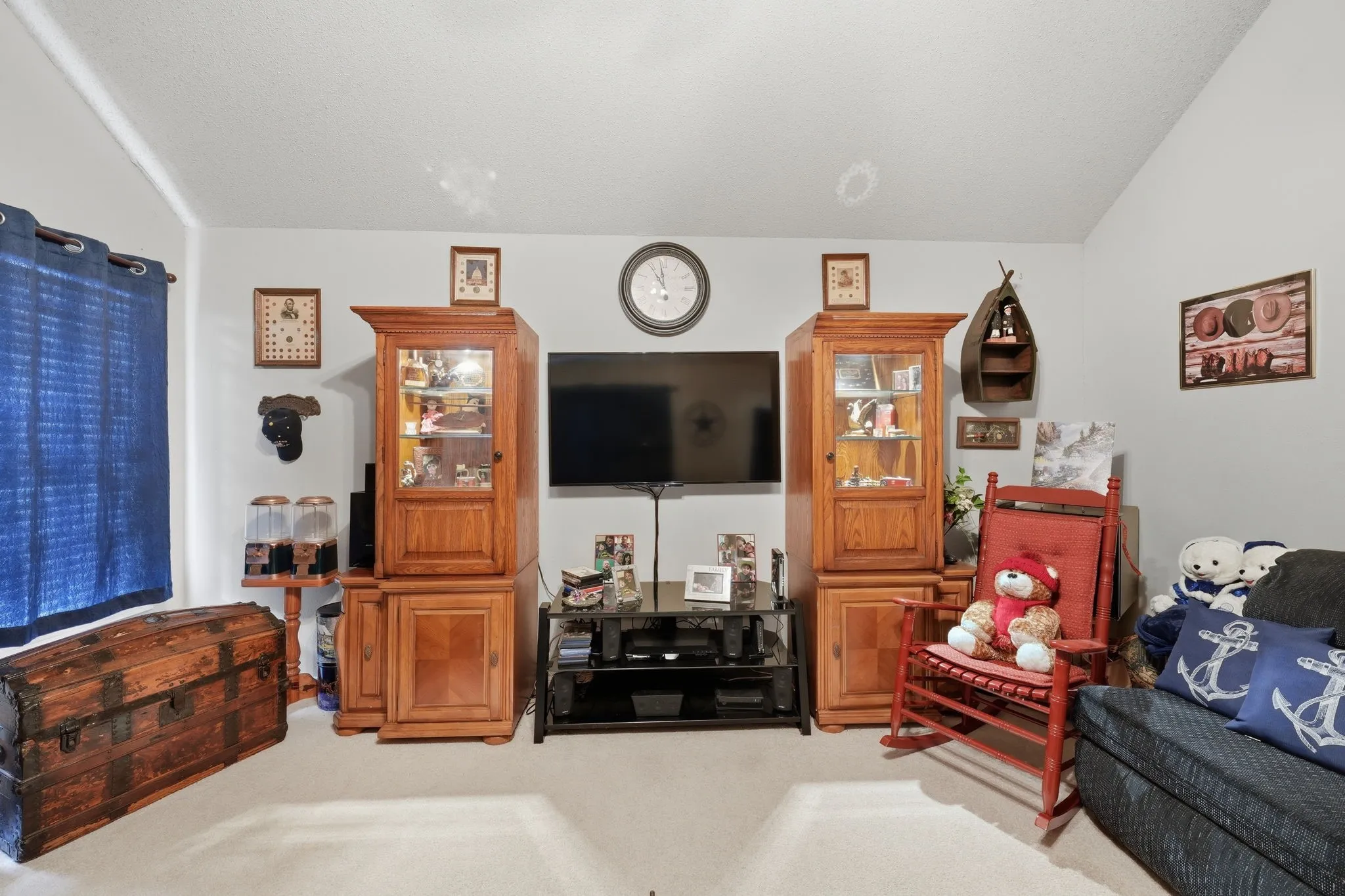 Single Family Residence For Sale in Tarrant County , 7600 Chapman Drive, North Richland Hills, Texas 76182, 4 Bedroom, 2 Bathroom, 2 Garage spaces, 2,311 Sqft, built in 1990, mls#21301527, Real Estate Agent in North Richland Hills, Homes For Sale in Tarrant county, Homes For Sale in North Richland Hills, Realtor in North Richland Hills Texas, Real Estate Brokerage Independent Realty Texas, Luminita Cordes Realtor