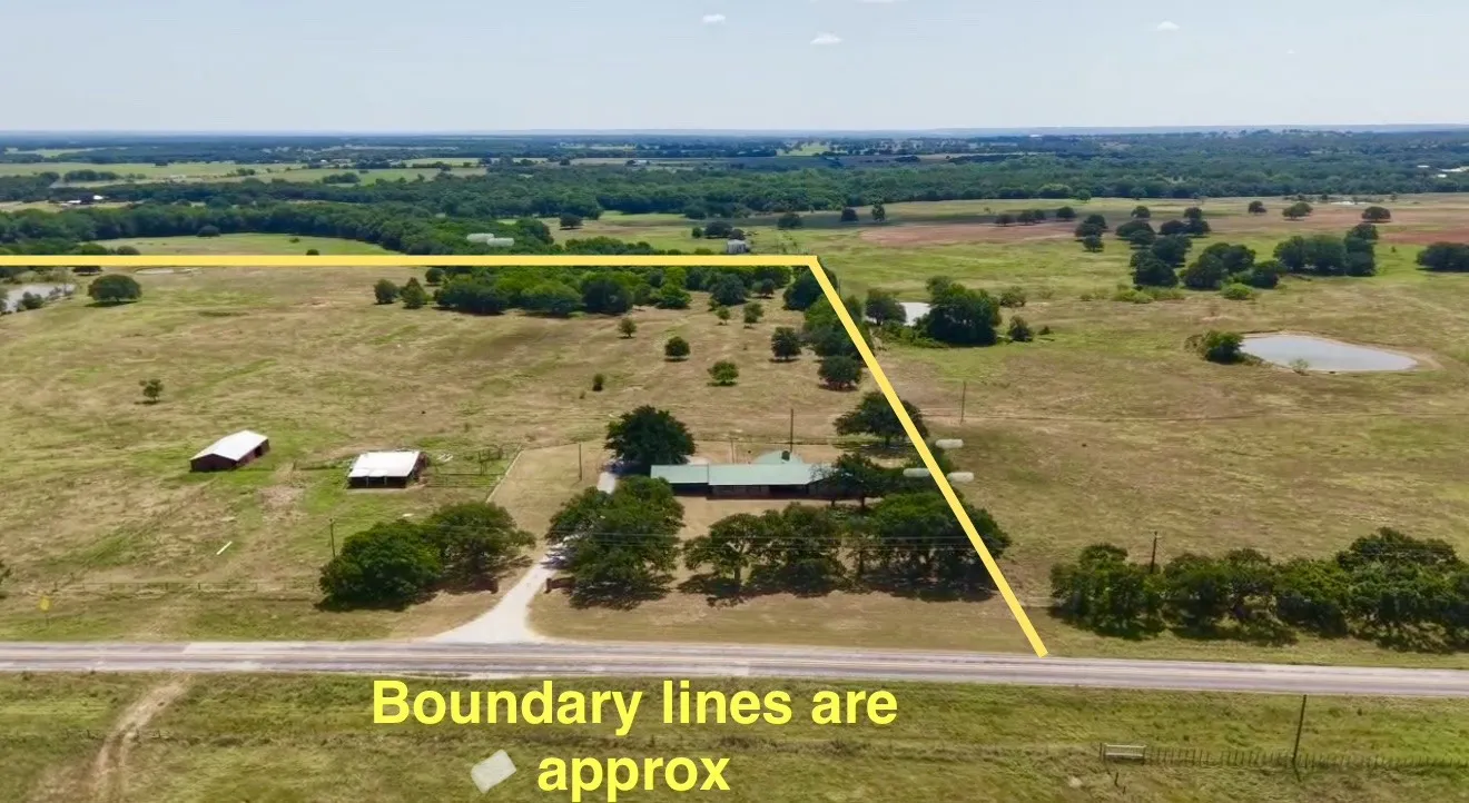 Farm For Sale in Montague County , 519 Fm 1815, Nocona, Texas 76255, 3 Bedroom, 3 Bathroom, 1 Garage spaces, 2,290 Sqft, built in 1970, mls#21285619, Real Estate Agent in Nocona, Homes For Sale in Montague county, Homes For Sale in Nocona, Realtor in Nocona Texas, Real Estate Brokerage Independent Realty Texas, Luminita Cordes Realtor