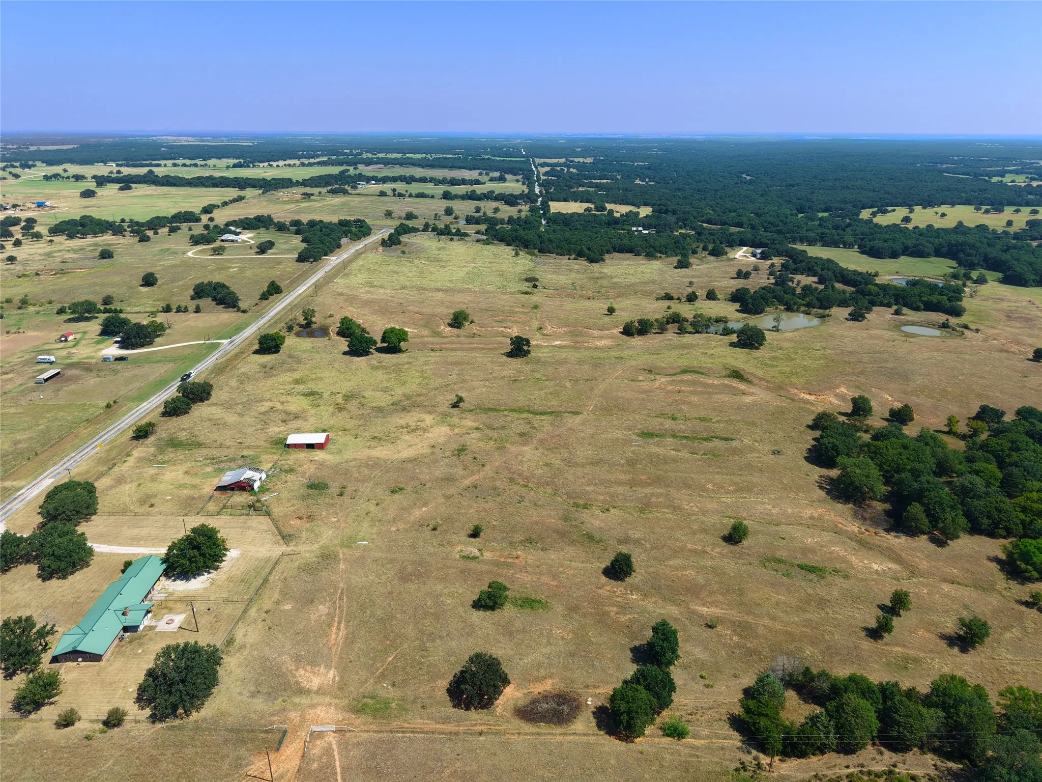 Farm For Sale in Montague County , 519 Fm 1815, Nocona, Texas 76255, 3 Bedroom, 3 Bathroom, 1 Garage spaces, 2,290 Sqft, built in 1970, mls#21285619, Real Estate Agent in Nocona, Homes For Sale in Montague county, Homes For Sale in Nocona, Realtor in Nocona Texas, Real Estate Brokerage Independent Realty Texas, Luminita Cordes Realtor