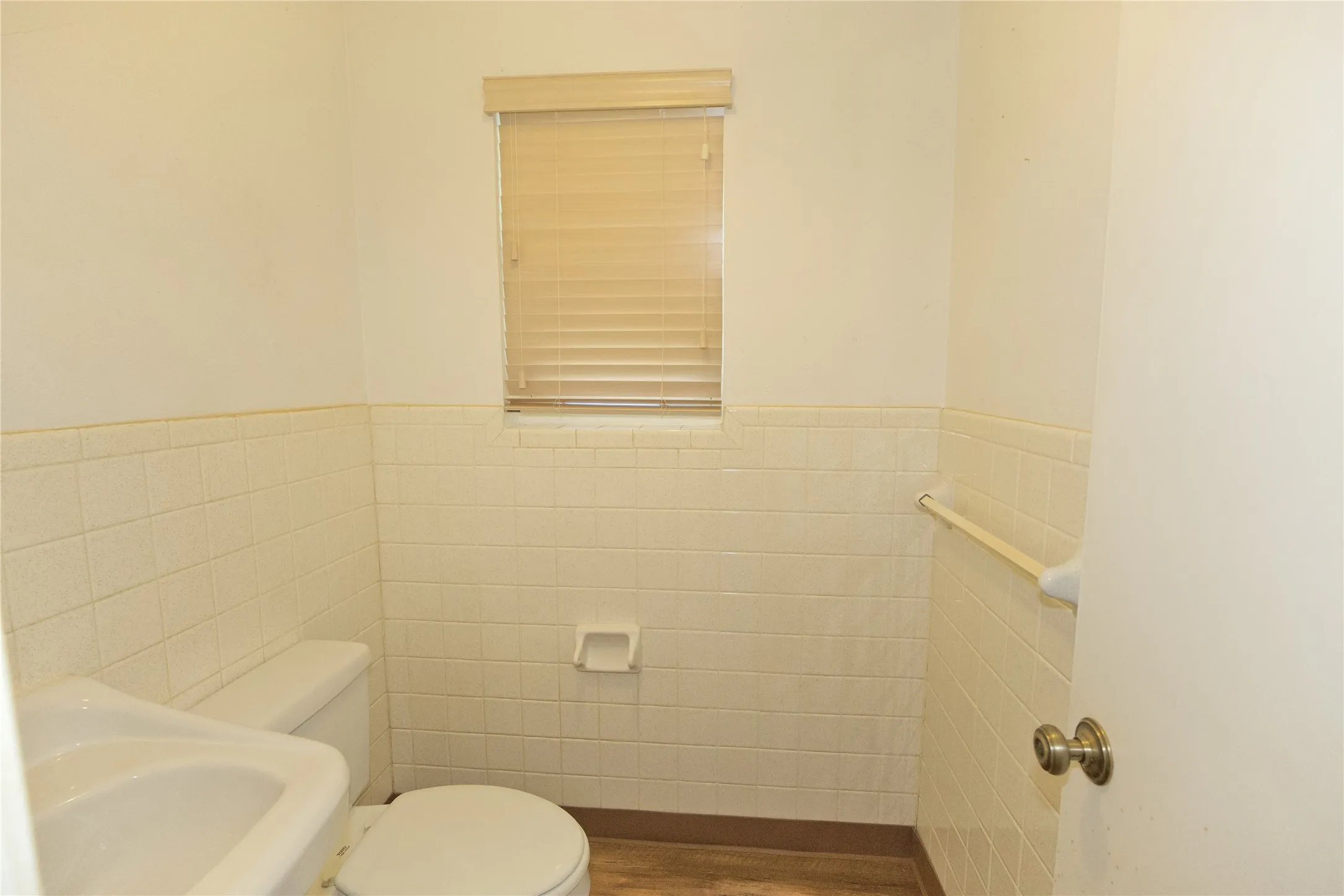 Farm For Sale in Montague County , 519 Fm 1815, Nocona, Texas 76255, 3 Bedroom, 3 Bathroom, 1 Garage spaces, 2,290 Sqft, built in 1970, mls#21285619, Real Estate Agent in Nocona, Homes For Sale in Montague county, Homes For Sale in Nocona, Realtor in Nocona Texas, Real Estate Brokerage Independent Realty Texas, Luminita Cordes Realtor