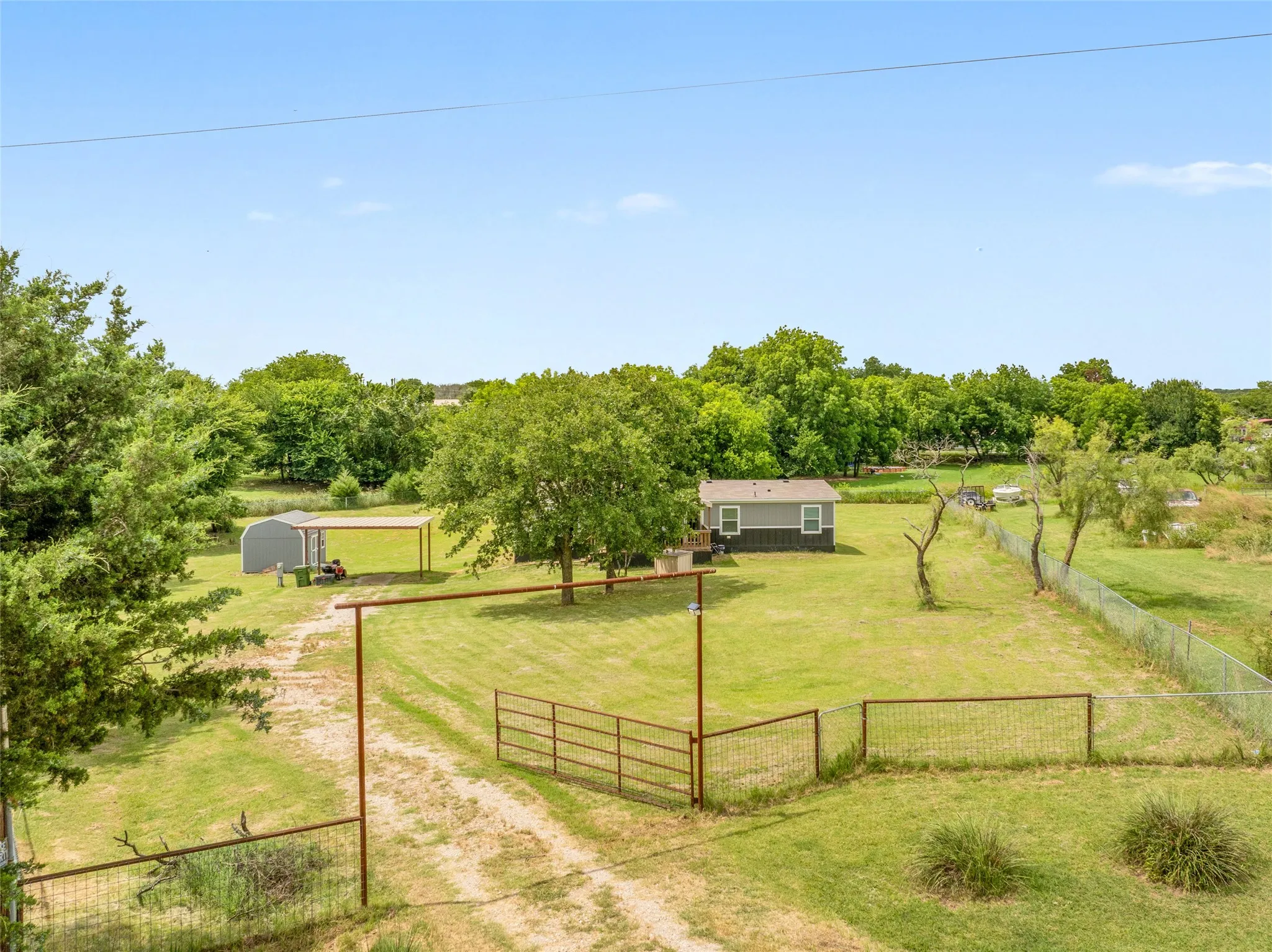 Mobile Home For Sale in Parker County , 514 Blue Sky Court, Springtown, Texas 76082, 4 Bedroom, 2 Bathroom, Garage spaces, 1,568 Sqft, built in 2023, mls#21299610, Real Estate Agent in Springtown, Homes For Sale in Parker county, Homes For Sale in Springtown, Realtor in Springtown Texas, Real Estate Brokerage Independent Realty Texas, Luminita Cordes Realtor