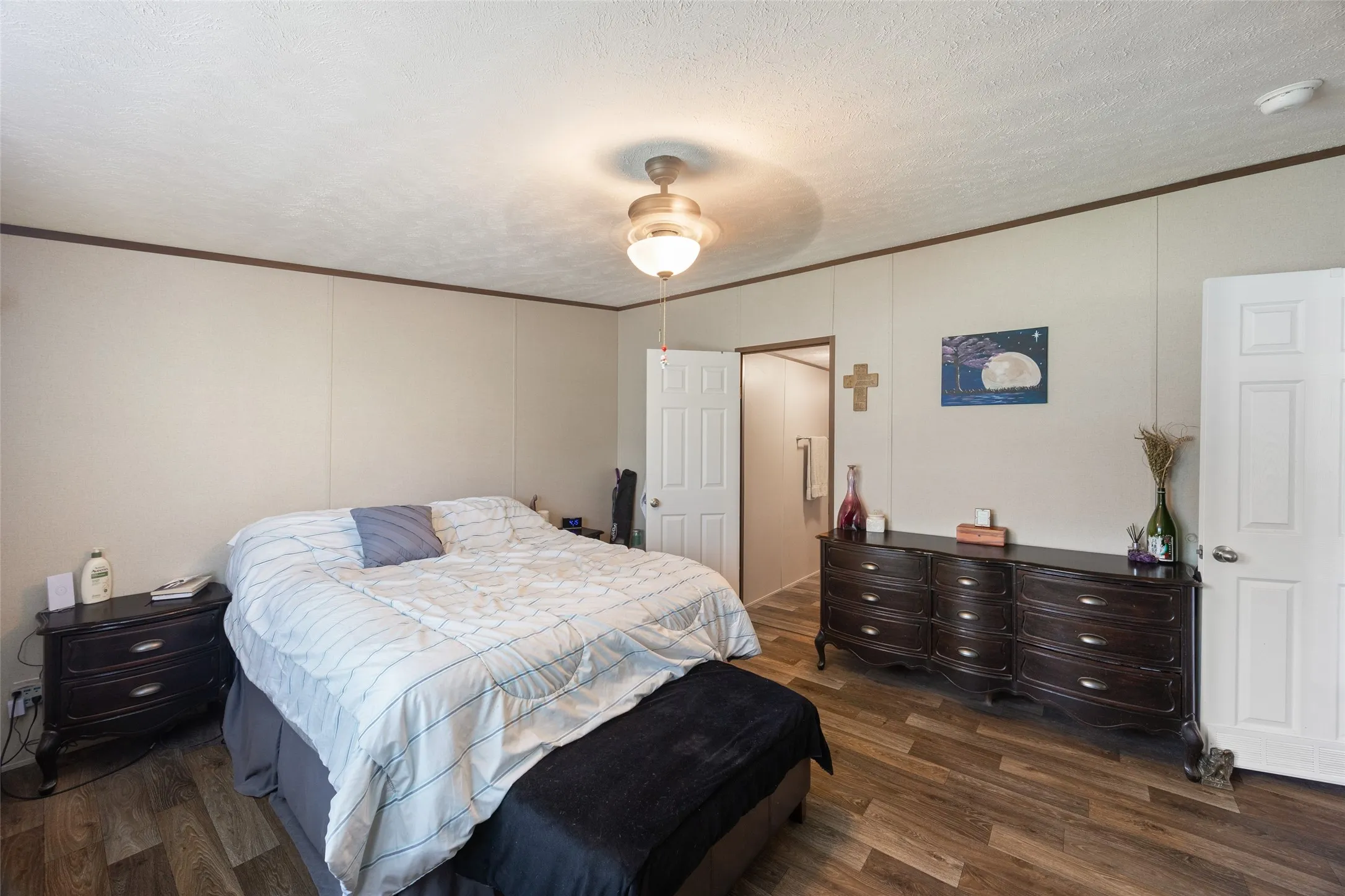 Mobile Home For Sale in Parker County , 514 Blue Sky Court, Springtown, Texas 76082, 4 Bedroom, 2 Bathroom, Garage spaces, 1,568 Sqft, built in 2023, mls#21299610, Real Estate Agent in Springtown, Homes For Sale in Parker county, Homes For Sale in Springtown, Realtor in Springtown Texas, Real Estate Brokerage Independent Realty Texas, Luminita Cordes Realtor