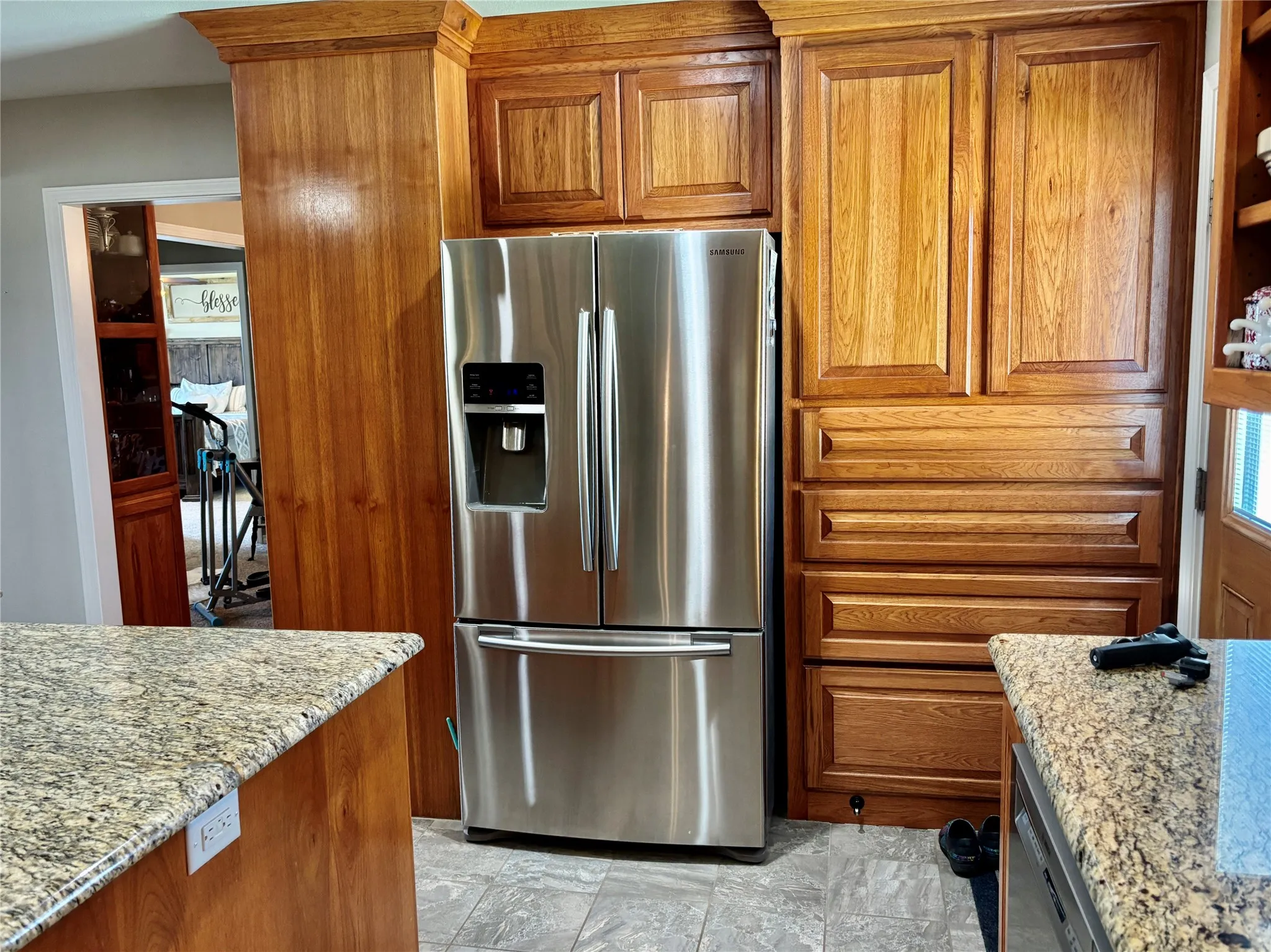 Farm For Sale in Brown County , 16967 CR 290, Zephyr, Texas 76890, 3 Bedroom, 3 Bathroom, Garage spaces, 2,789 Sqft, built in 2013, mls#21301576, Real Estate Agent in Zephyr, Homes For Sale in Brown county, Homes For Sale in Zephyr, Realtor in Zephyr Texas, Real Estate Brokerage Independent Realty Texas, Luminita Cordes Realtor