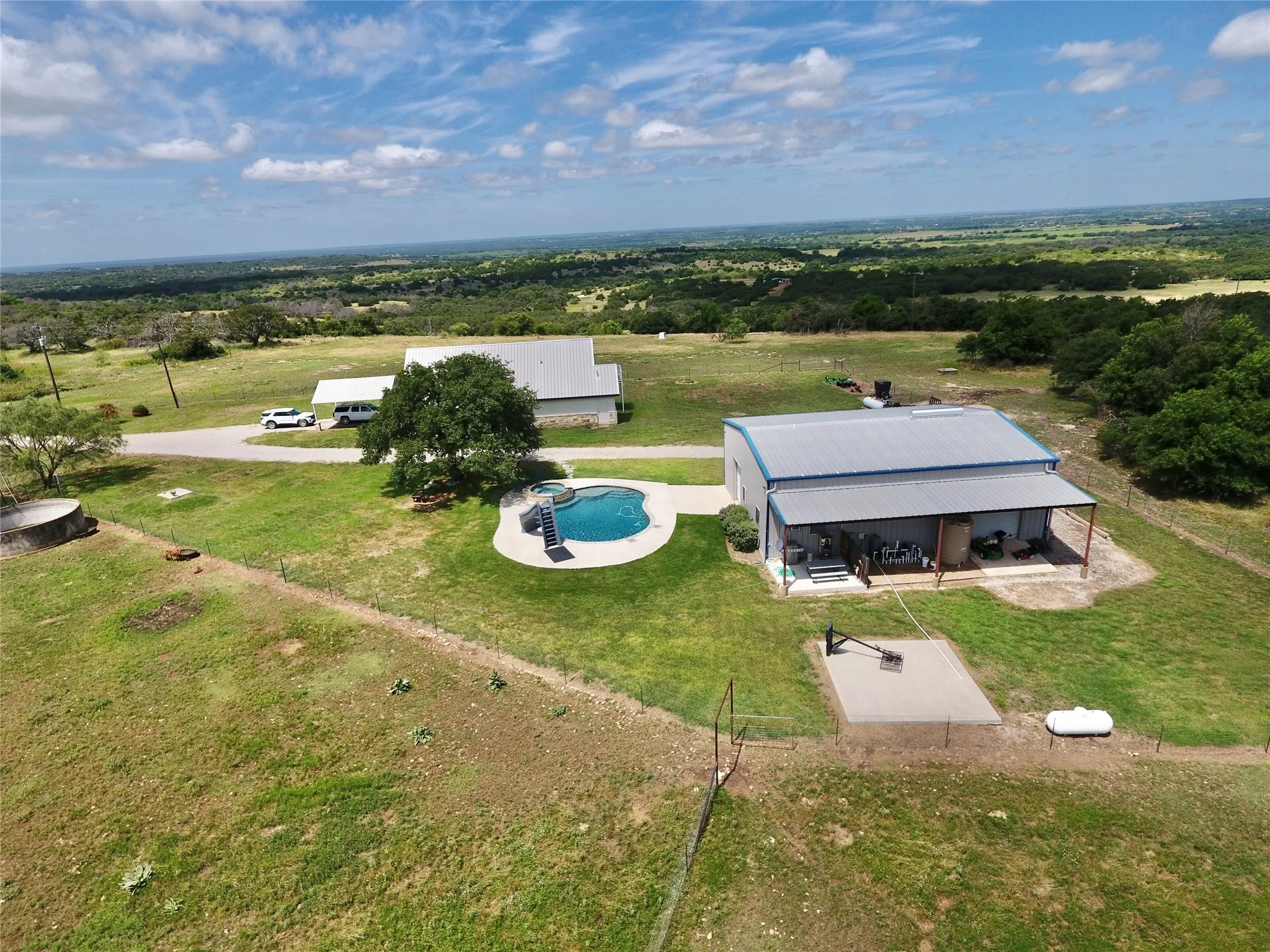 Farm For Sale in Brown County , 16967 CR 290, Zephyr, Texas 76890, 3 Bedroom, 3 Bathroom, Garage spaces, 2,789 Sqft, built in 2013, mls#21301576, Real Estate Agent in Zephyr, Homes For Sale in Brown county, Homes For Sale in Zephyr, Realtor in Zephyr Texas, Real Estate Brokerage Independent Realty Texas, Luminita Cordes Realtor