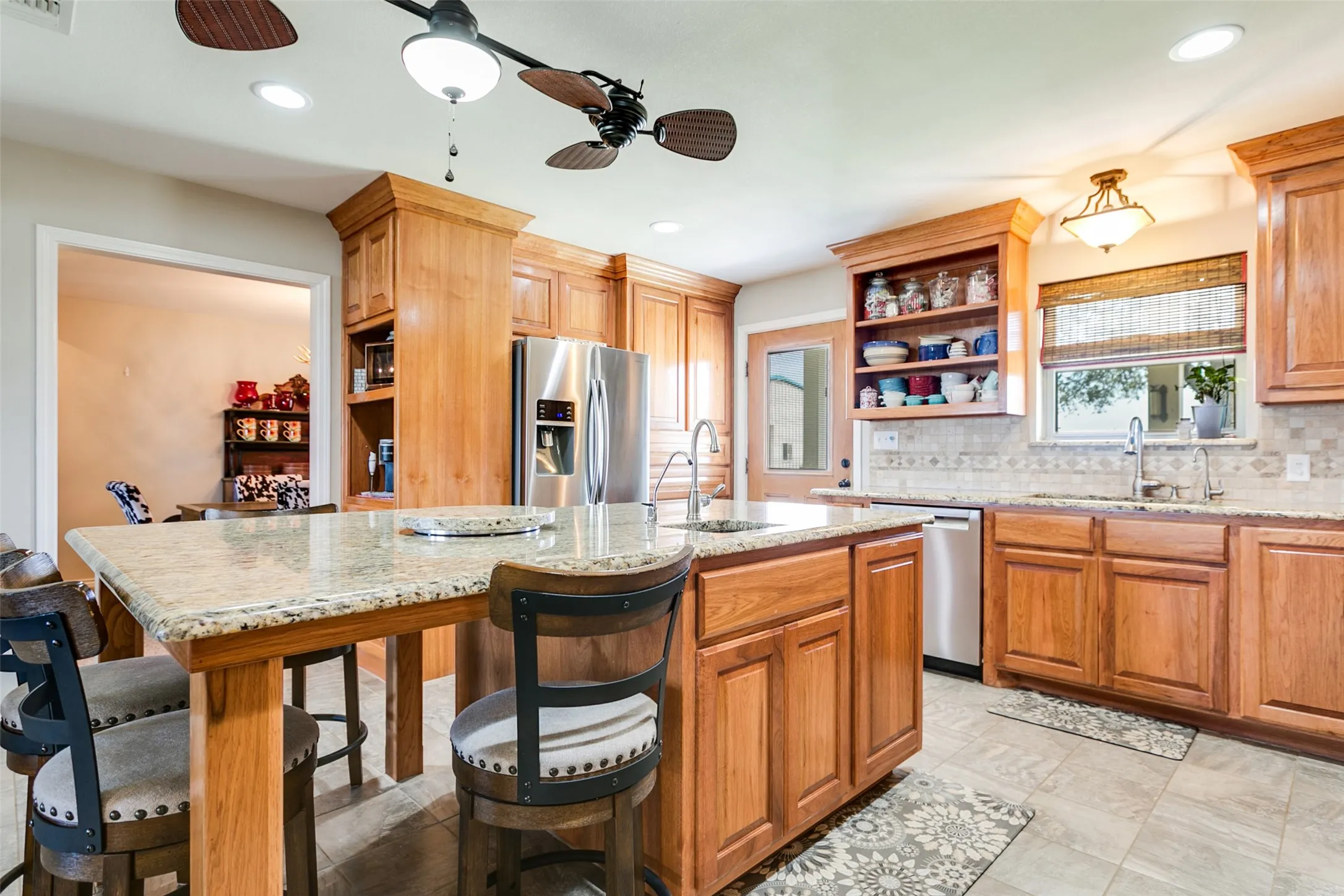 Farm For Sale in Brown County , 16967 CR 290, Zephyr, Texas 76890, 3 Bedroom, 3 Bathroom, Garage spaces, 2,789 Sqft, built in 2013, mls#21301576, Real Estate Agent in Zephyr, Homes For Sale in Brown county, Homes For Sale in Zephyr, Realtor in Zephyr Texas, Real Estate Brokerage Independent Realty Texas, Luminita Cordes Realtor