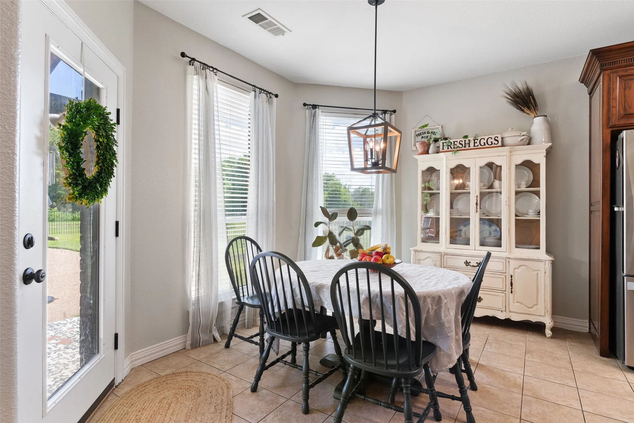 Breakfast area