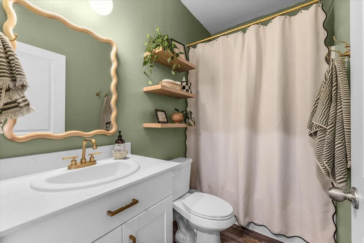 Single Family Residence For Sale in Tarrant County , 1537 Shadow Hawk Drive, Fort Worth, Texas 76052, 4 Bedroom, 2 Bathroom, 2 Garage spaces, 1,725 Sqft, built in 2023, mls#21301288, Real Estate Agent in Fort Worth, Homes For Sale in Tarrant county, Homes For Sale in Fort Worth, Realtor in Fort Worth Texas, Real Estate Brokerage Independent Realty Texas, Luminita Cordes Realtor
