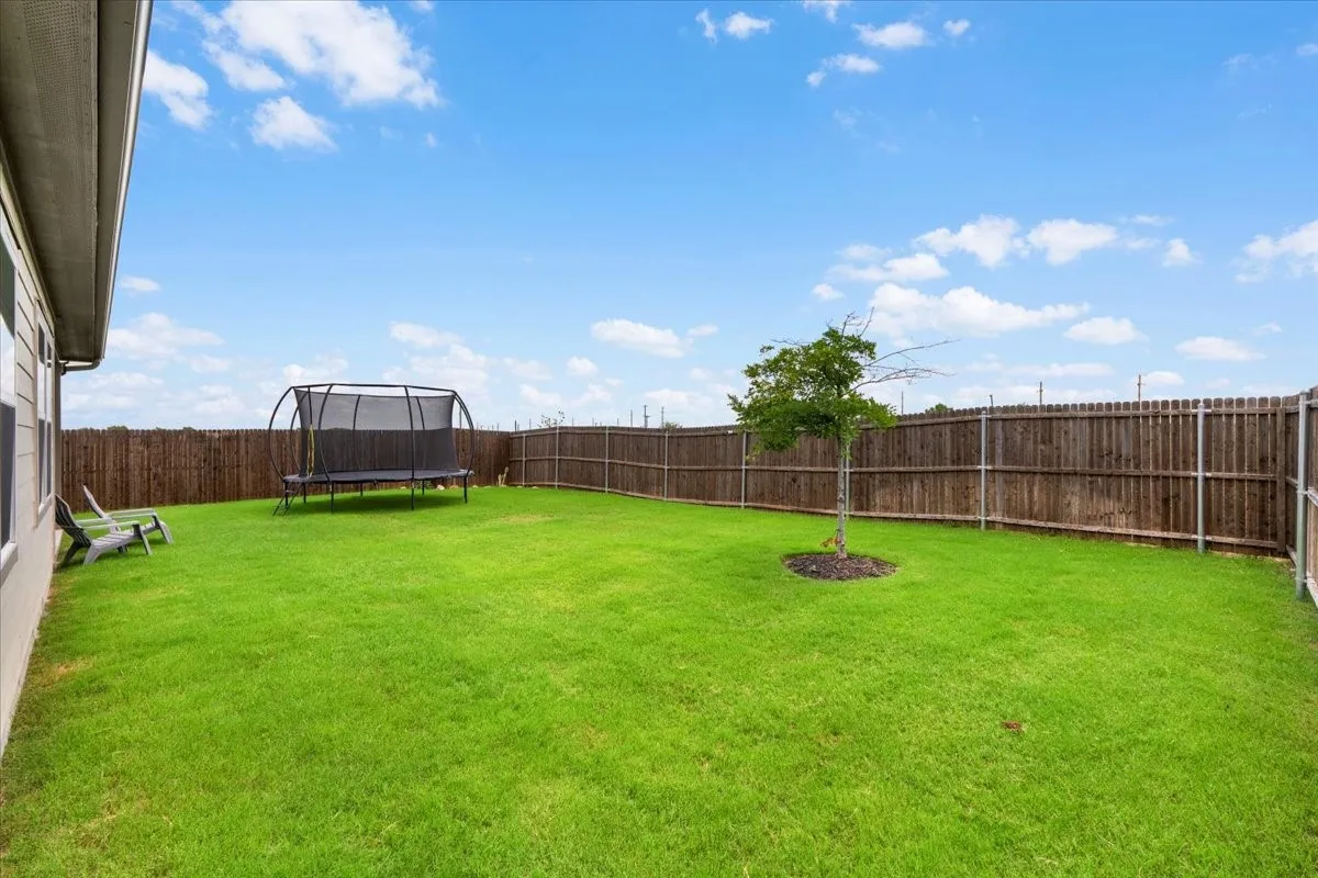 Single Family Residence For Sale in Tarrant County , 1537 Shadow Hawk Drive, Fort Worth, Texas 76052, 4 Bedroom, 2 Bathroom, 2 Garage spaces, 1,725 Sqft, built in 2023, mls#21301288, Real Estate Agent in Fort Worth, Homes For Sale in Tarrant county, Homes For Sale in Fort Worth, Realtor in Fort Worth Texas, Real Estate Brokerage Independent Realty Texas, Luminita Cordes Realtor
