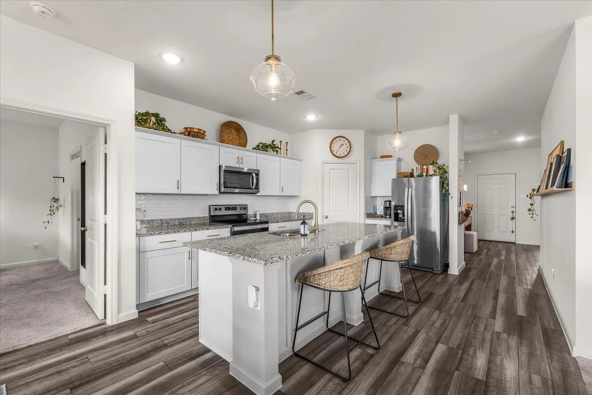 Single Family Residence For Sale in Tarrant County , 1537 Shadow Hawk Drive, Fort Worth, Texas 76052, 4 Bedroom, 2 Bathroom, 2 Garage spaces, 1,725 Sqft, built in 2023, mls#21301288, Real Estate Agent in Fort Worth, Homes For Sale in Tarrant county, Homes For Sale in Fort Worth, Realtor in Fort Worth Texas, Real Estate Brokerage Independent Realty Texas, Luminita Cordes Realtor