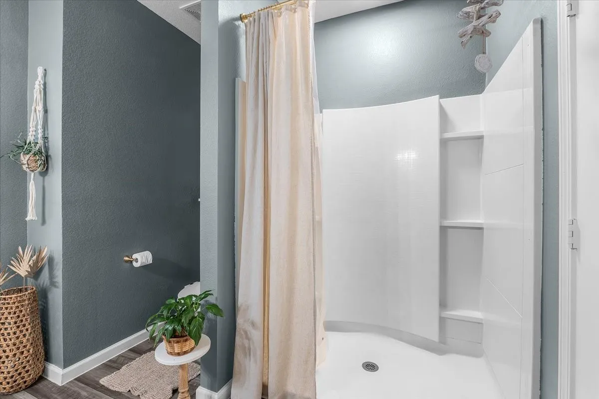Single Family Residence For Sale in Tarrant County , 1537 Shadow Hawk Drive, Fort Worth, Texas 76052, 4 Bedroom, 2 Bathroom, 2 Garage spaces, 1,725 Sqft, built in 2023, mls#21301288, Real Estate Agent in Fort Worth, Homes For Sale in Tarrant county, Homes For Sale in Fort Worth, Realtor in Fort Worth Texas, Real Estate Brokerage Independent Realty Texas, Luminita Cordes Realtor