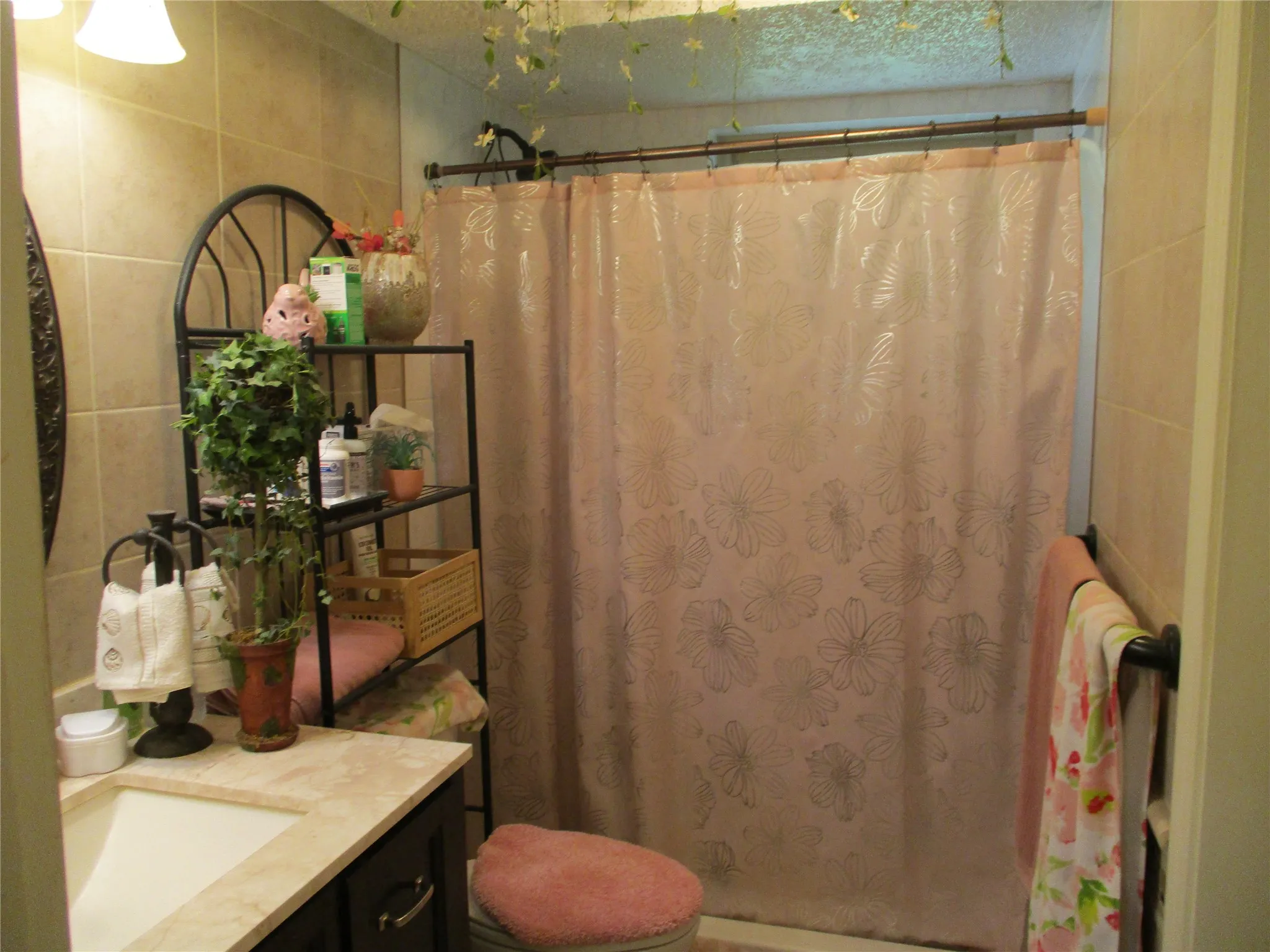 Hall bath