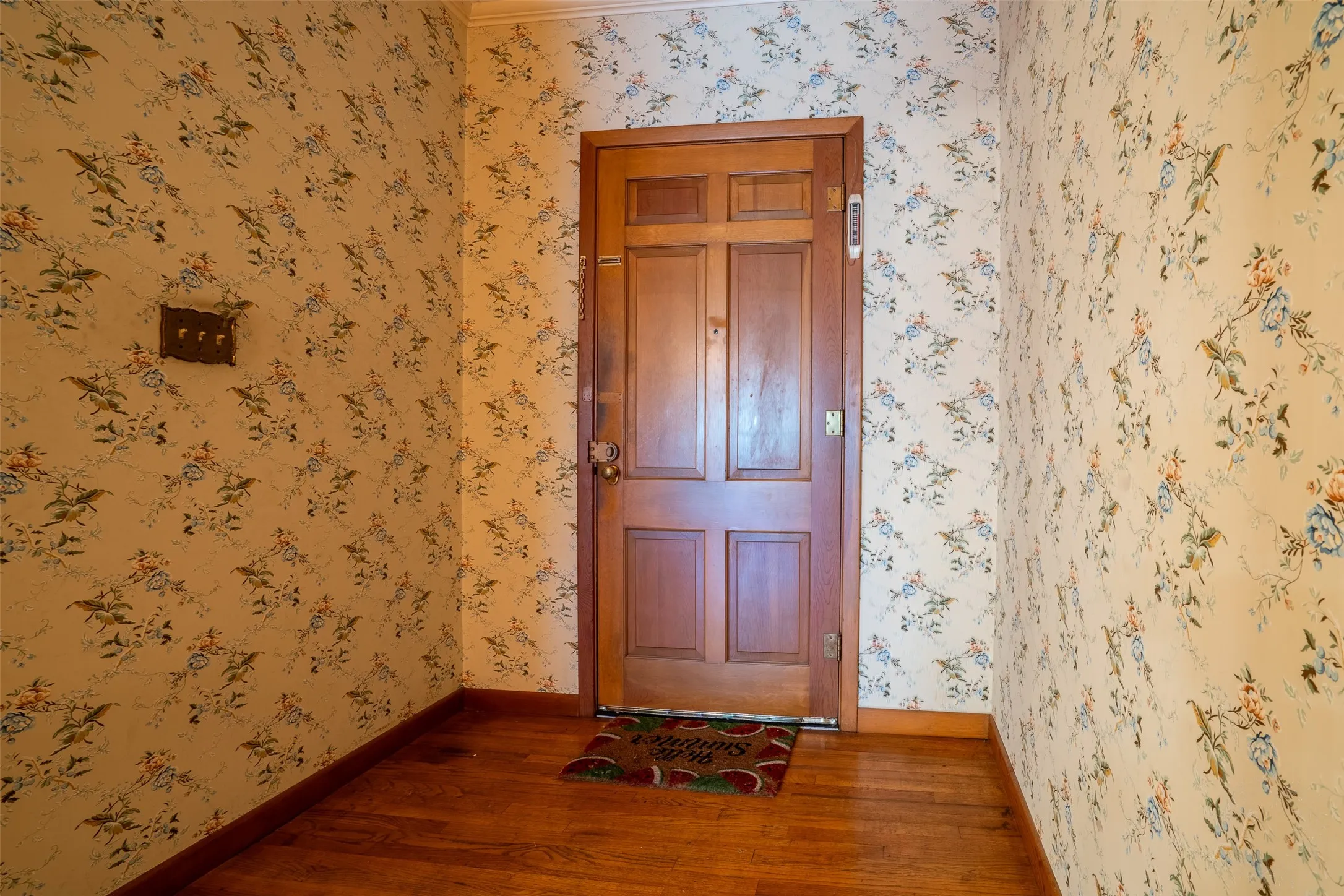 Single Family Residence For Sale in Comanche County , 908 W Barnes Avenue, Comanche, Texas 76442, 3 Bedroom, 2 Bathroom, 2 Garage spaces, 2,564 Sqft, built in 1955, mls#21301480, Real Estate Agent in Comanche, Homes For Sale in Comanche county, Homes For Sale in Comanche, Realtor in Comanche Texas, Real Estate Brokerage Independent Realty Texas, Luminita Cordes Realtor
