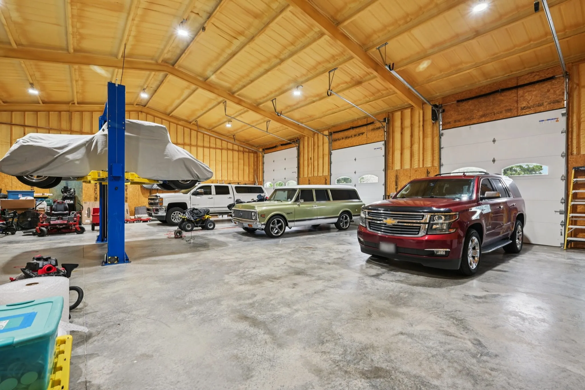 Single Family Residence For Sale in Rains County , 1215 RS COUNTY ROAD 2300, Emory, Texas 75440, 3 Bedroom, 2 Bathroom, 3 Garage spaces, 2,131 Sqft, built in 2023, mls#21301579, Real Estate Agent in Emory, Homes For Sale in Rains county, Homes For Sale in Emory, Realtor in Emory Texas, Real Estate Brokerage Independent Realty Texas, Luminita Cordes Realtor
