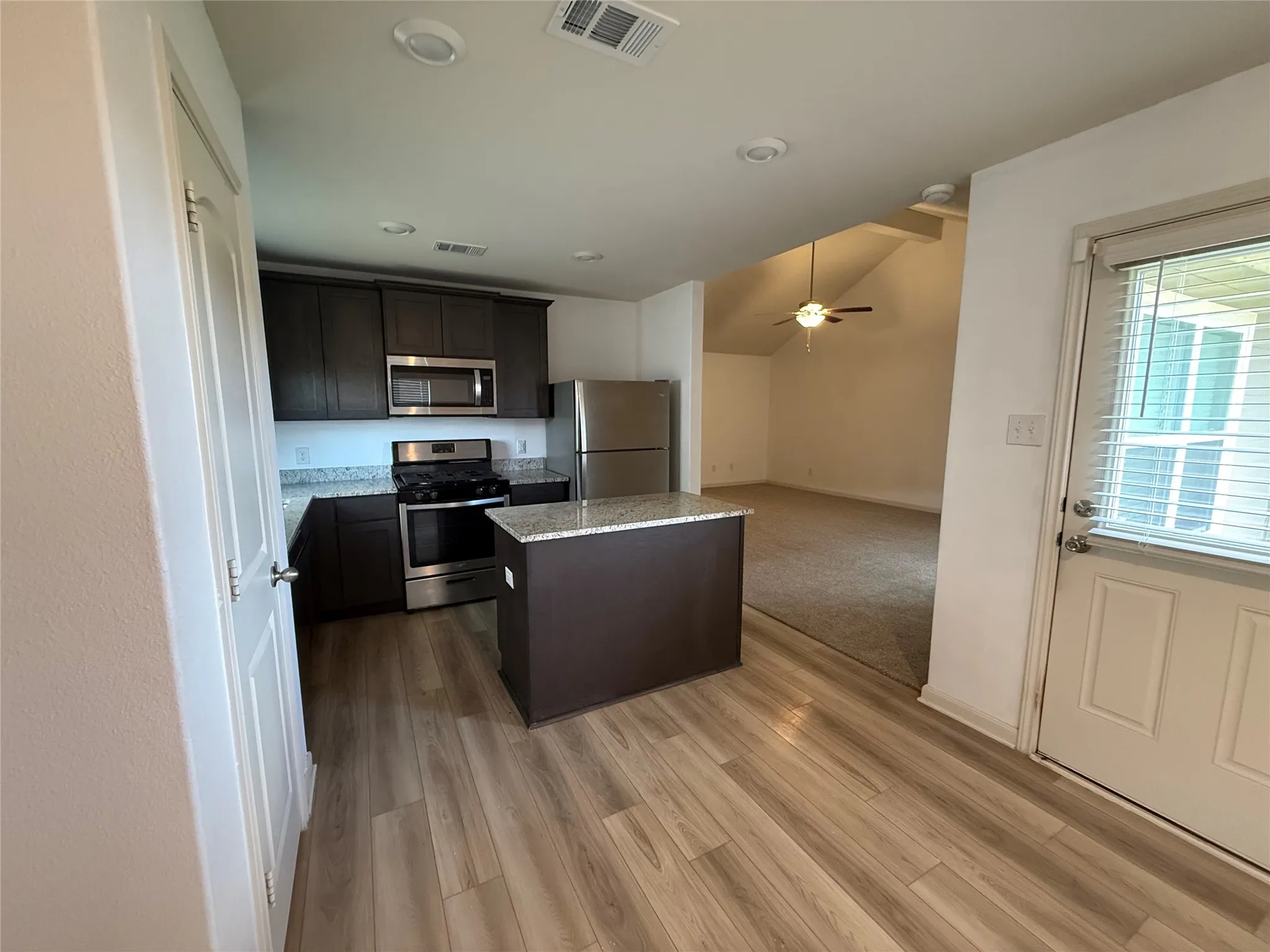 Single Family Residence For Sale in Denton County , 13608 Roosevelt Arch Drive, Ponder, Texas 76259, 3 Bedroom, 2 Bathroom, 2 Garage spaces, 1,596 Sqft, built in 2022, mls#21301422, Real Estate Agent in Ponder, Homes For Sale in Denton county, Homes For Sale in Ponder, Realtor in Ponder Texas, Real Estate Brokerage Independent Realty Texas, Luminita Cordes Realtor