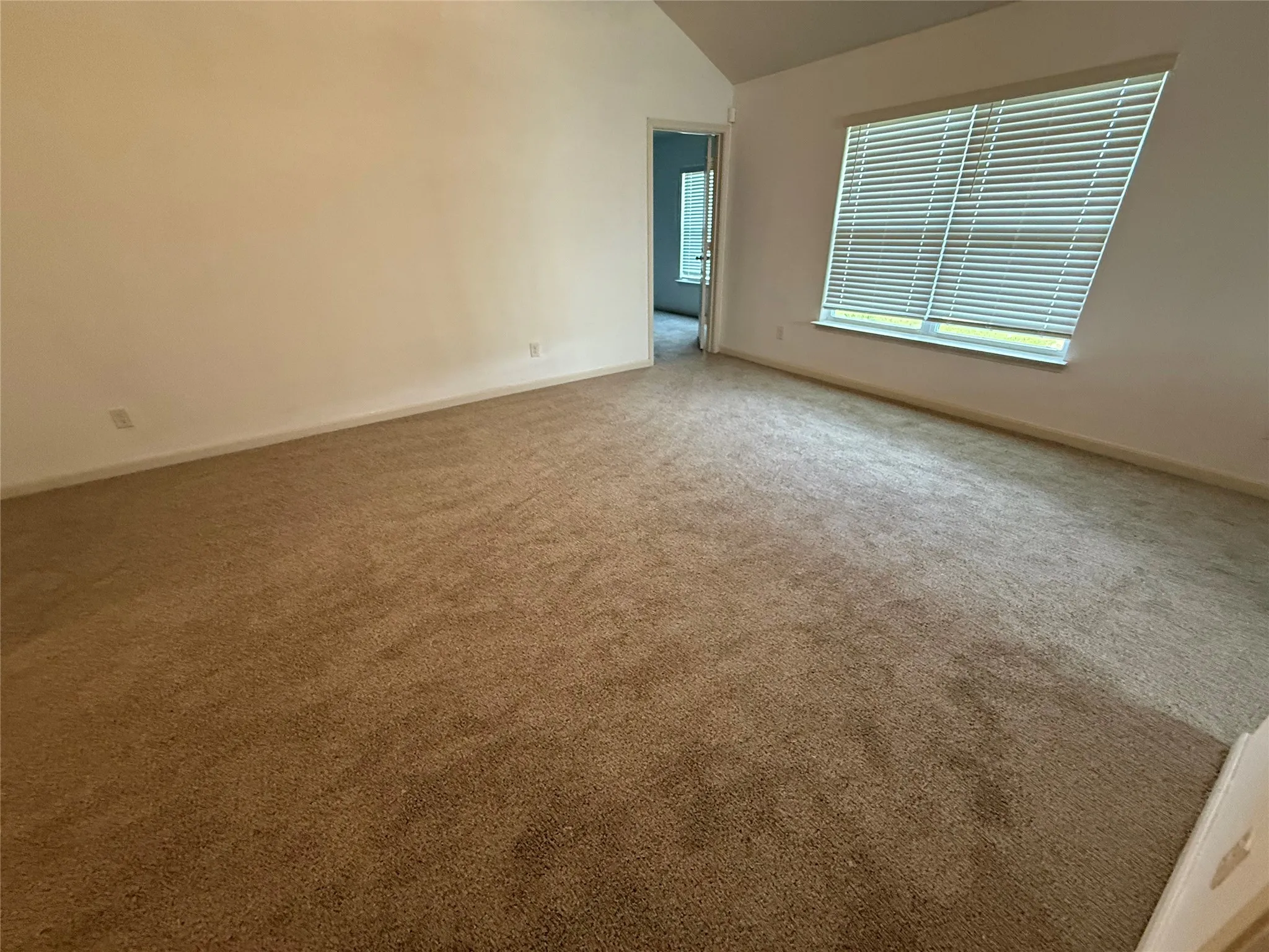 Single Family Residence For Sale in Denton County , 13608 Roosevelt Arch Drive, Ponder, Texas 76259, 3 Bedroom, 2 Bathroom, 2 Garage spaces, 1,596 Sqft, built in 2022, mls#21301422, Real Estate Agent in Ponder, Homes For Sale in Denton county, Homes For Sale in Ponder, Realtor in Ponder Texas, Real Estate Brokerage Independent Realty Texas, Luminita Cordes Realtor