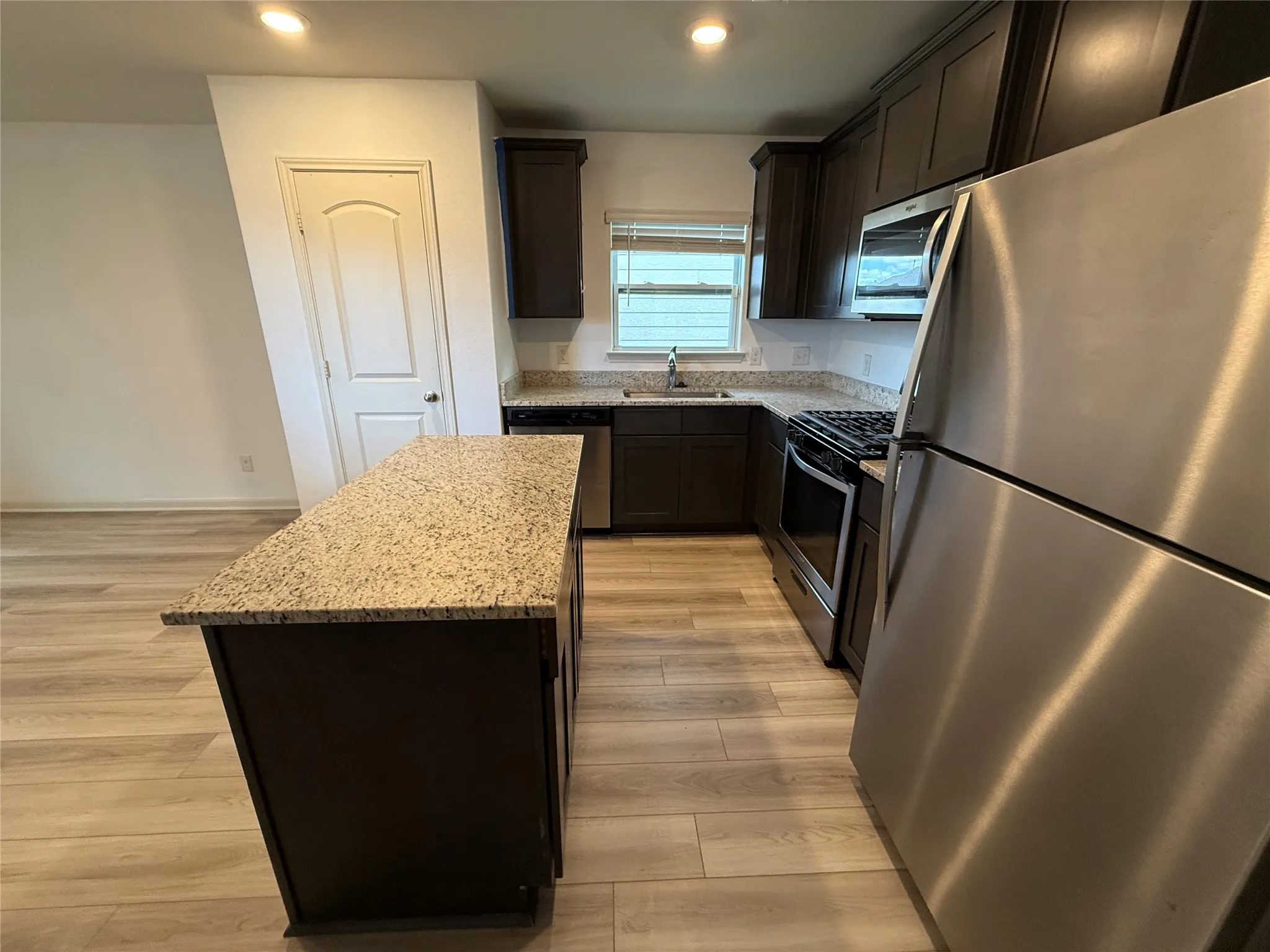 Single Family Residence For Sale in Denton County , 13608 Roosevelt Arch Drive, Ponder, Texas 76259, 3 Bedroom, 2 Bathroom, 2 Garage spaces, 1,596 Sqft, built in 2022, mls#21301422, Real Estate Agent in Ponder, Homes For Sale in Denton county, Homes For Sale in Ponder, Realtor in Ponder Texas, Real Estate Brokerage Independent Realty Texas, Luminita Cordes Realtor