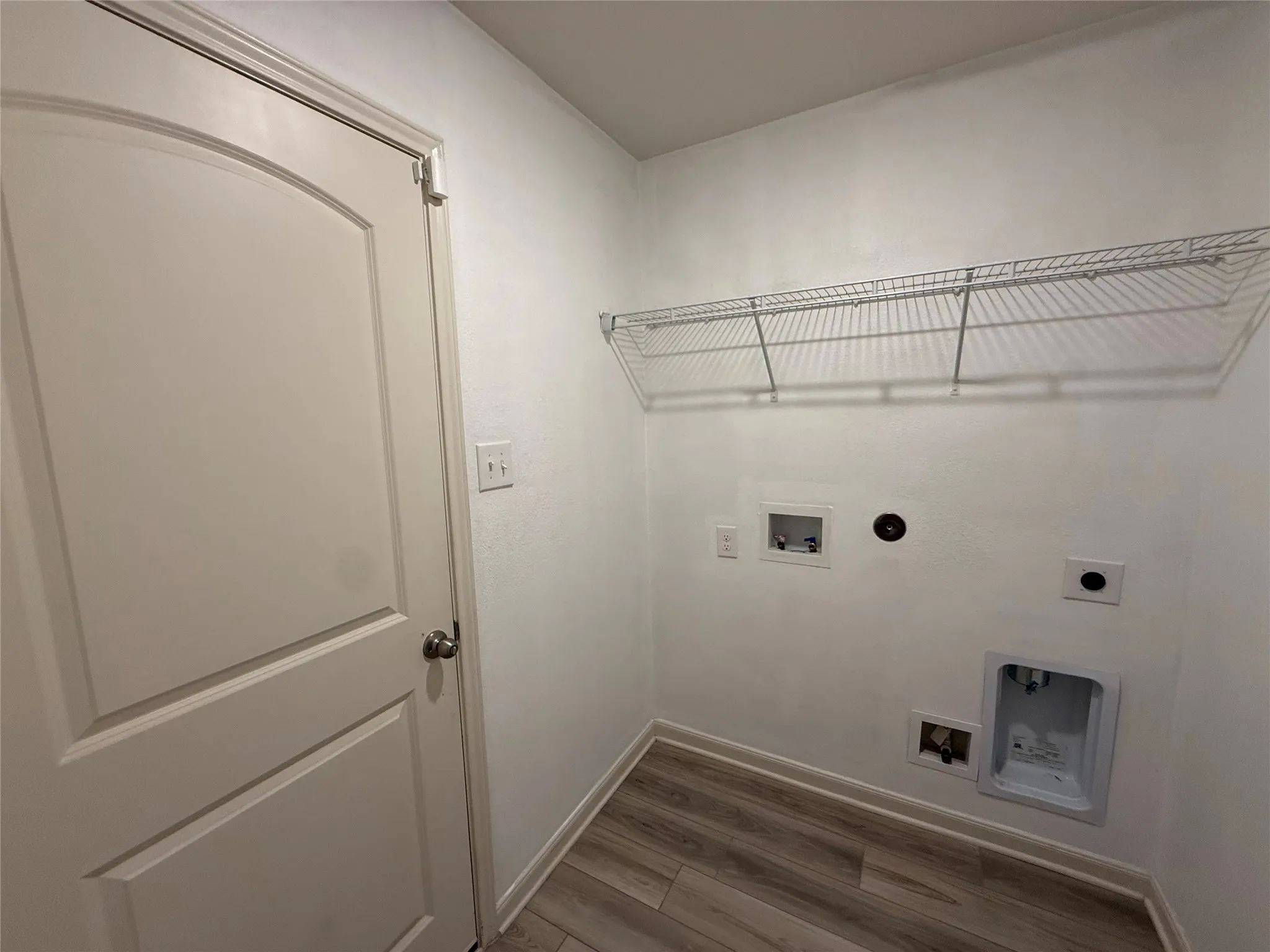 Single Family Residence For Sale in Denton County , 13608 Roosevelt Arch Drive, Ponder, Texas 76259, 3 Bedroom, 2 Bathroom, 2 Garage spaces, 1,596 Sqft, built in 2022, mls#21301422, Real Estate Agent in Ponder, Homes For Sale in Denton county, Homes For Sale in Ponder, Realtor in Ponder Texas, Real Estate Brokerage Independent Realty Texas, Luminita Cordes Realtor