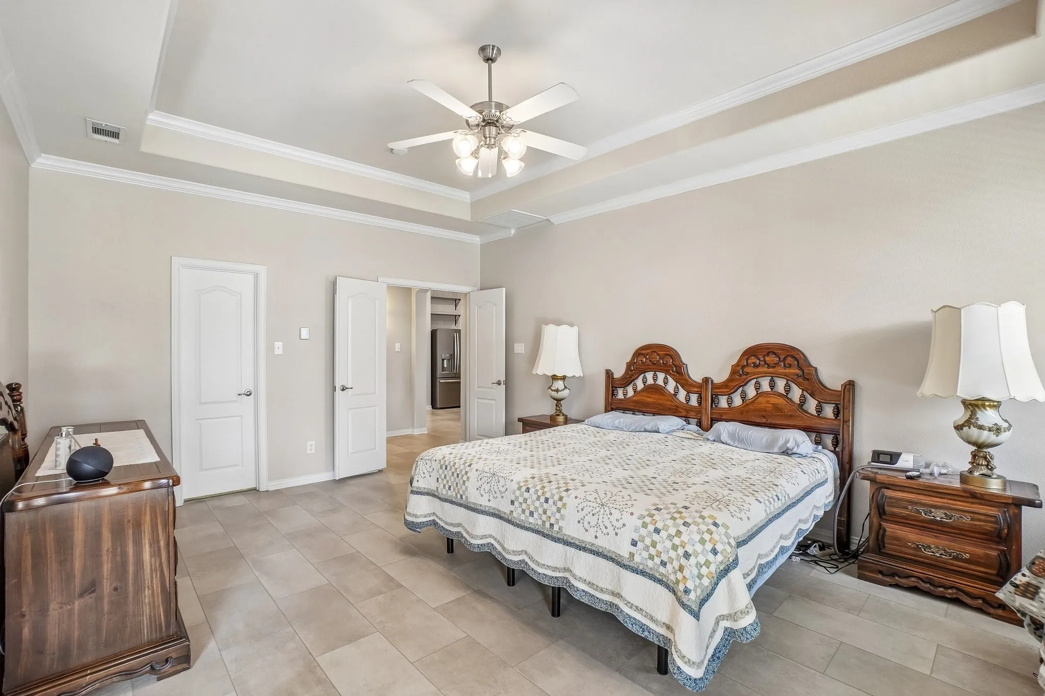 Single Family Residence For Sale in Tarrant County , 5320 Brazoria Drive, Grand Prairie, Texas 75052, 4 Bedroom, 3 Bathroom, 2 Garage spaces, 2,981 Sqft, built in 2008, mls#21299953, Real Estate Agent in Grand Prairie, Homes For Sale in Tarrant county, Homes For Sale in Grand Prairie, Realtor in Grand Prairie Texas, Real Estate Brokerage Independent Realty Texas, Luminita Cordes Realtor