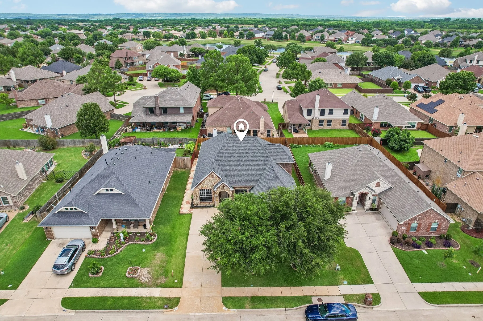 Single Family Residence For Sale in Tarrant County , 5320 Brazoria Drive, Grand Prairie, Texas 75052, 4 Bedroom, 3 Bathroom, 2 Garage spaces, 2,981 Sqft, built in 2008, mls#21299953, Real Estate Agent in Grand Prairie, Homes For Sale in Tarrant county, Homes For Sale in Grand Prairie, Realtor in Grand Prairie Texas, Real Estate Brokerage Independent Realty Texas, Luminita Cordes Realtor