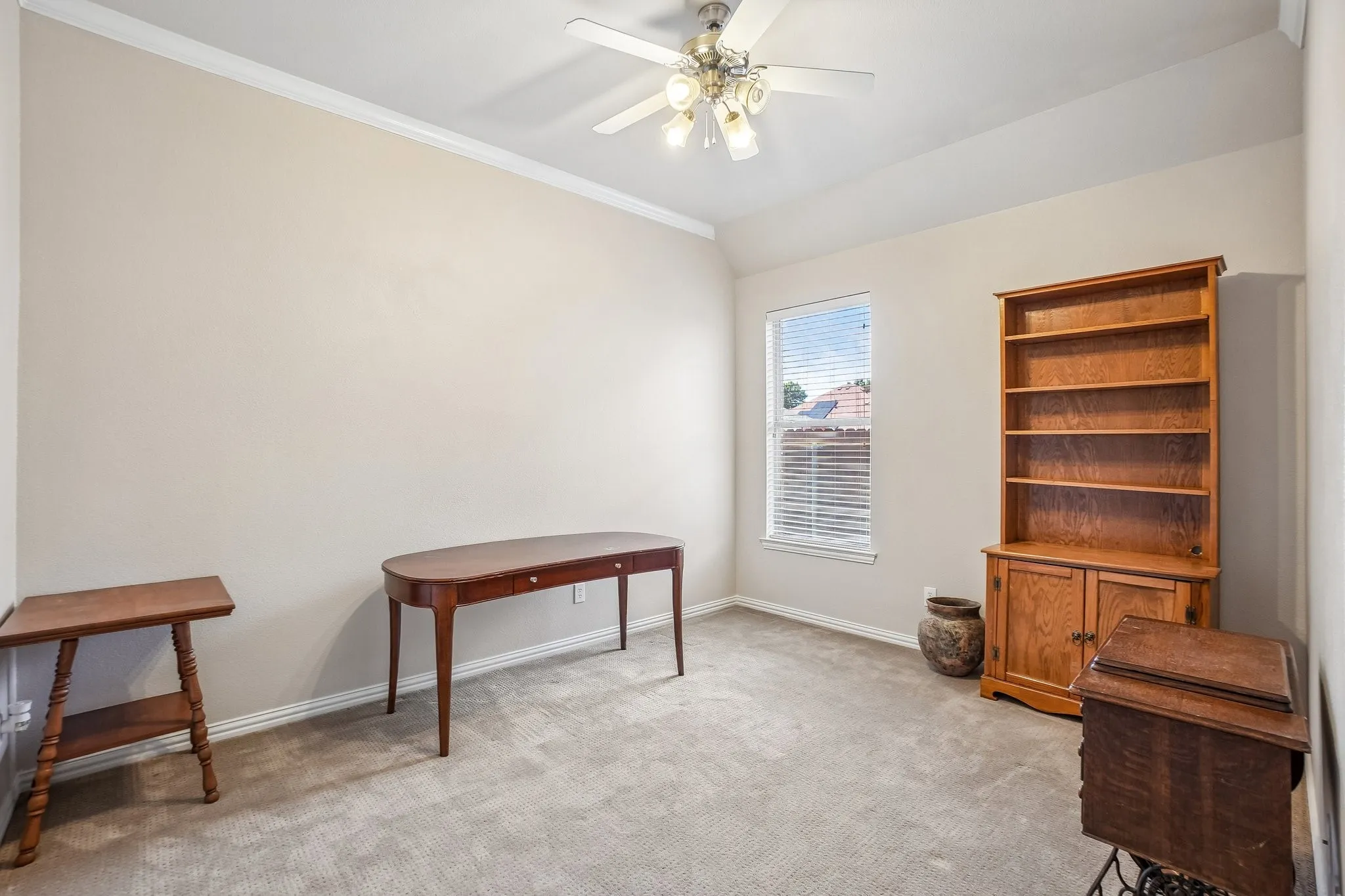 Single Family Residence For Sale in Tarrant County , 5320 Brazoria Drive, Grand Prairie, Texas 75052, 4 Bedroom, 3 Bathroom, 2 Garage spaces, 2,981 Sqft, built in 2008, mls#21299953, Real Estate Agent in Grand Prairie, Homes For Sale in Tarrant county, Homes For Sale in Grand Prairie, Realtor in Grand Prairie Texas, Real Estate Brokerage Independent Realty Texas, Luminita Cordes Realtor